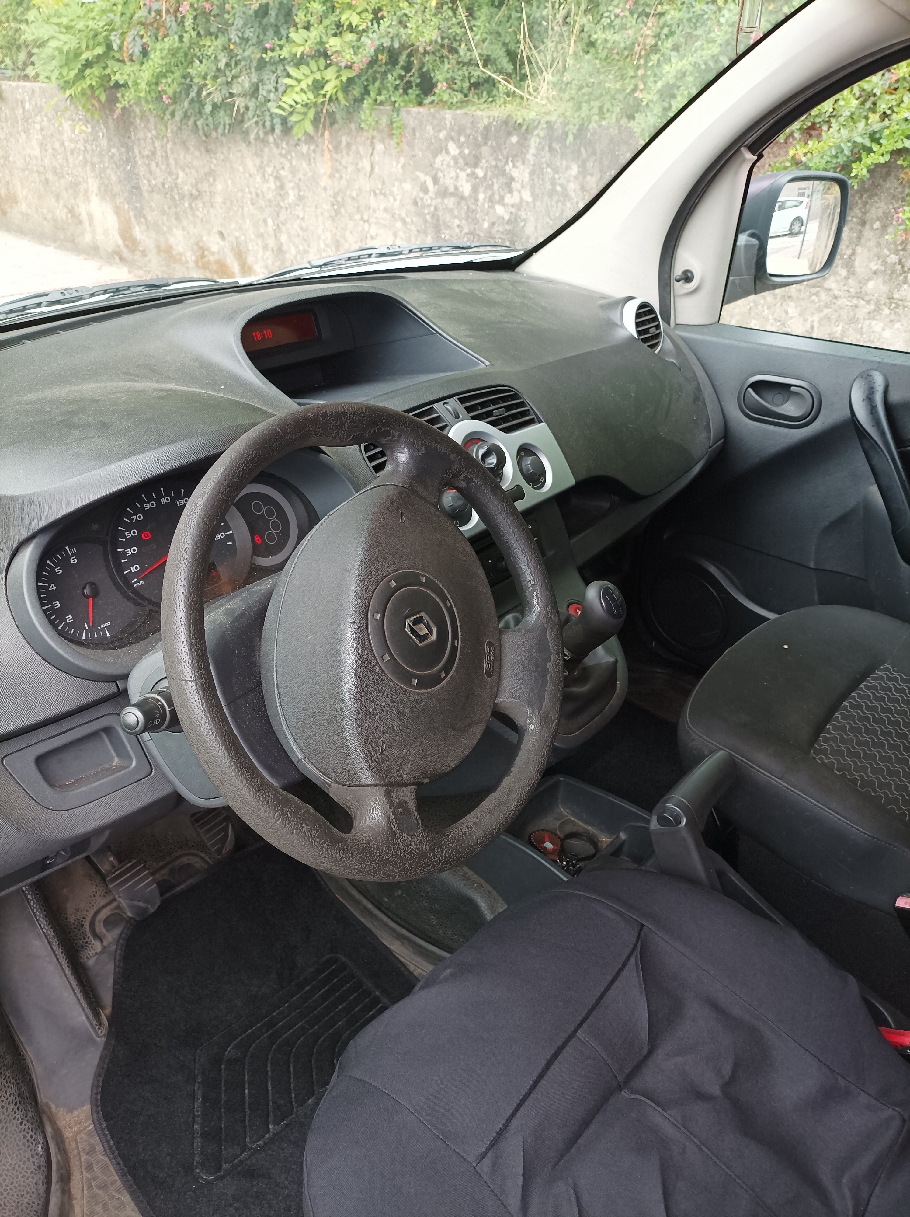 Renault Kangoo Furgoneta 1.5 dci con Audio Bluetooth
