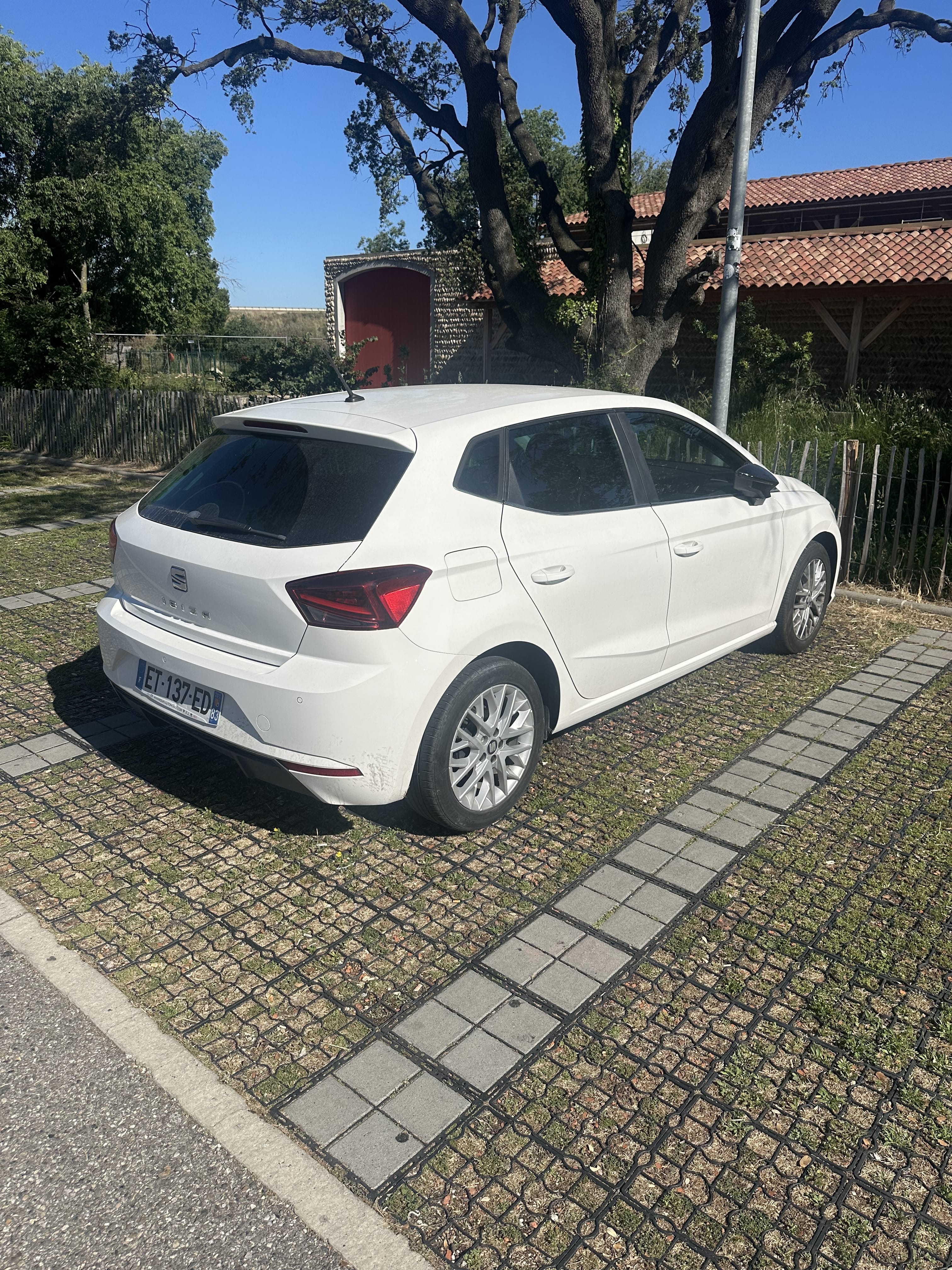Seat Ibiza avec Climatisation