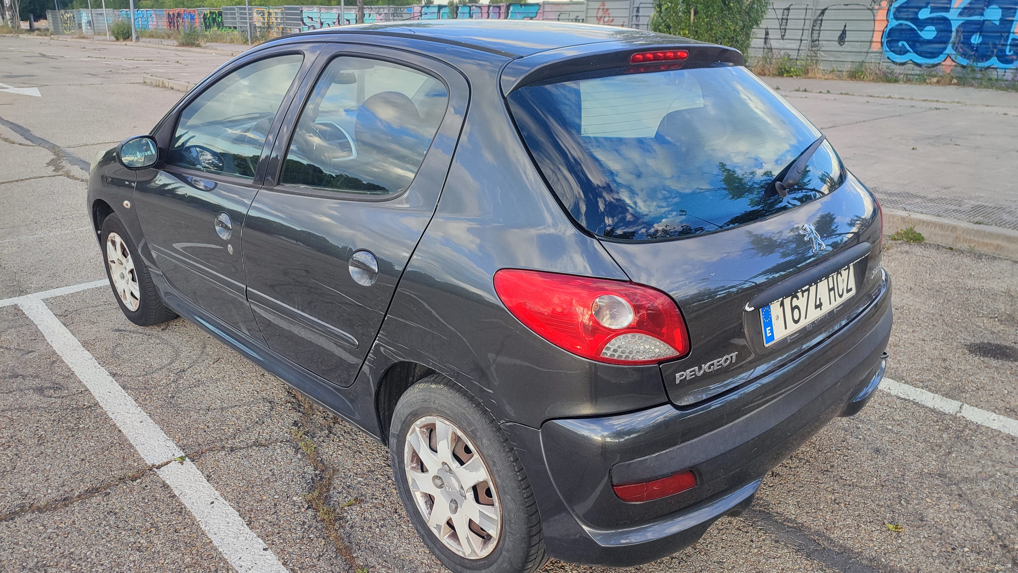 Peugeot 206+
