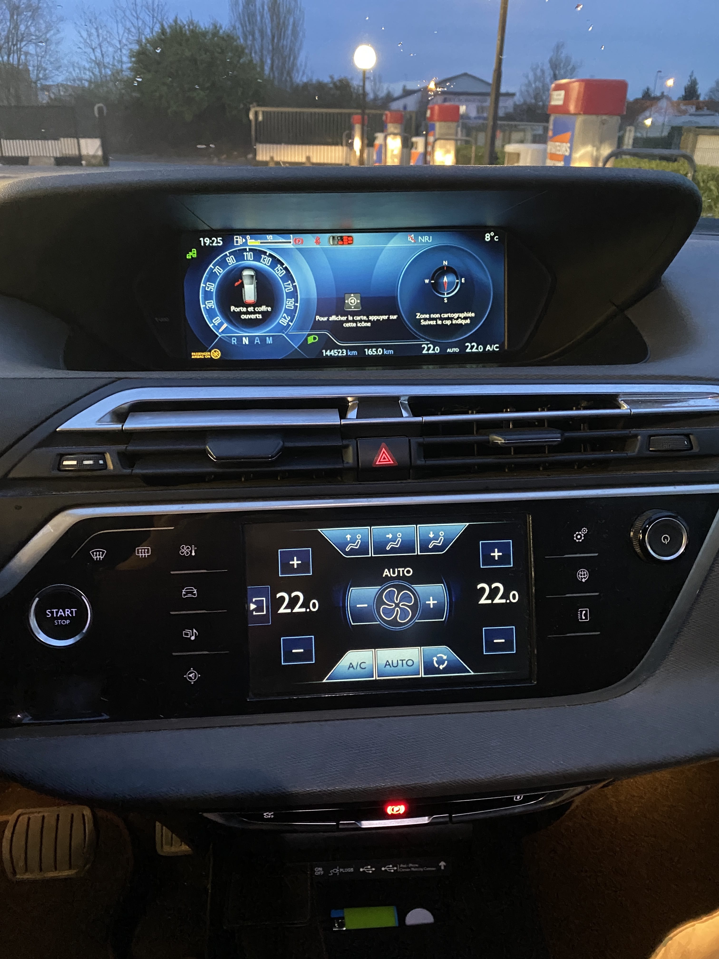 Citroen C4 Grand Picasso 2.0 hdi boite auto avec Régulateur de vitesse