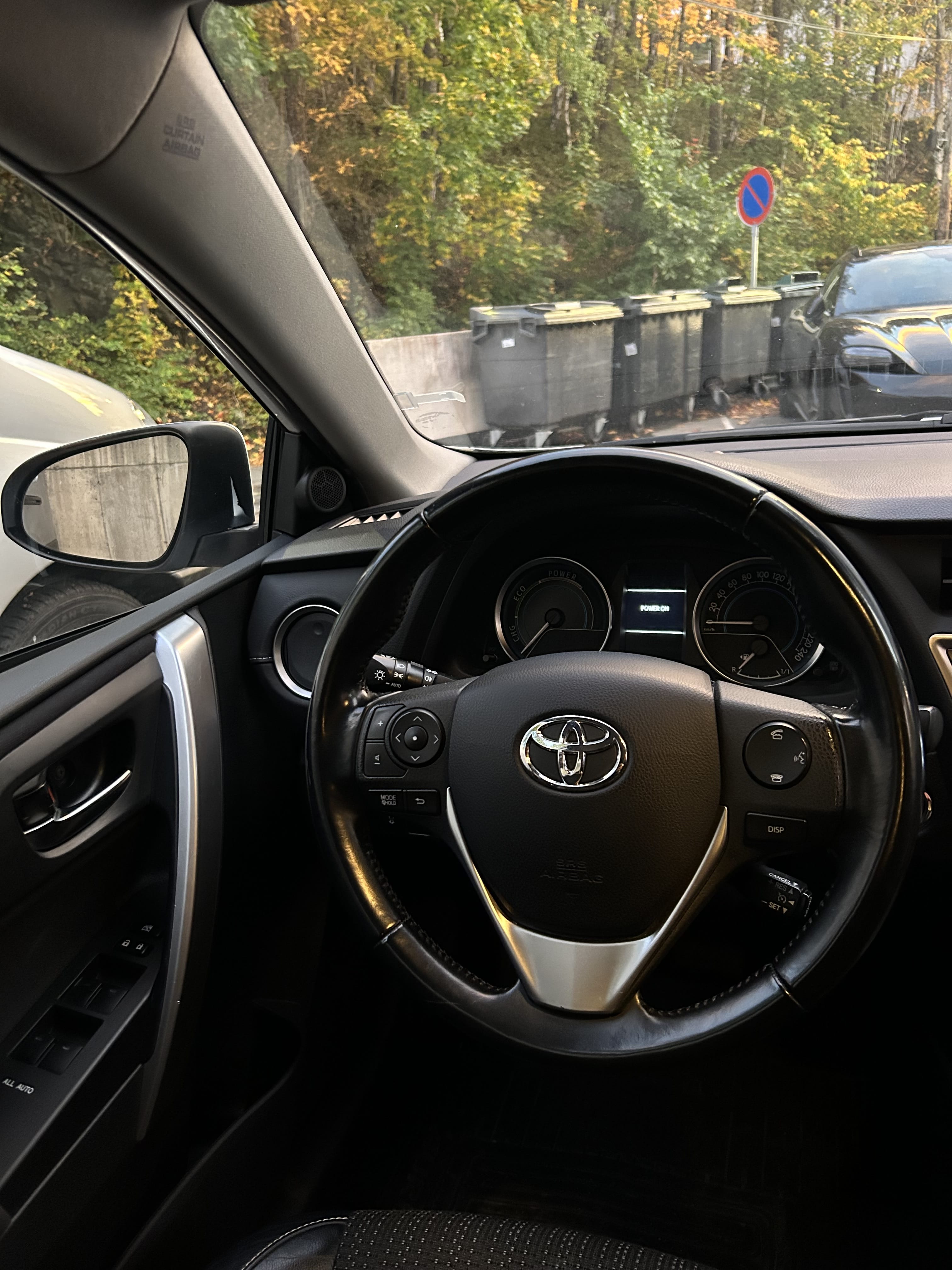 Toyota Auris Touring Sports med Vinterdekk