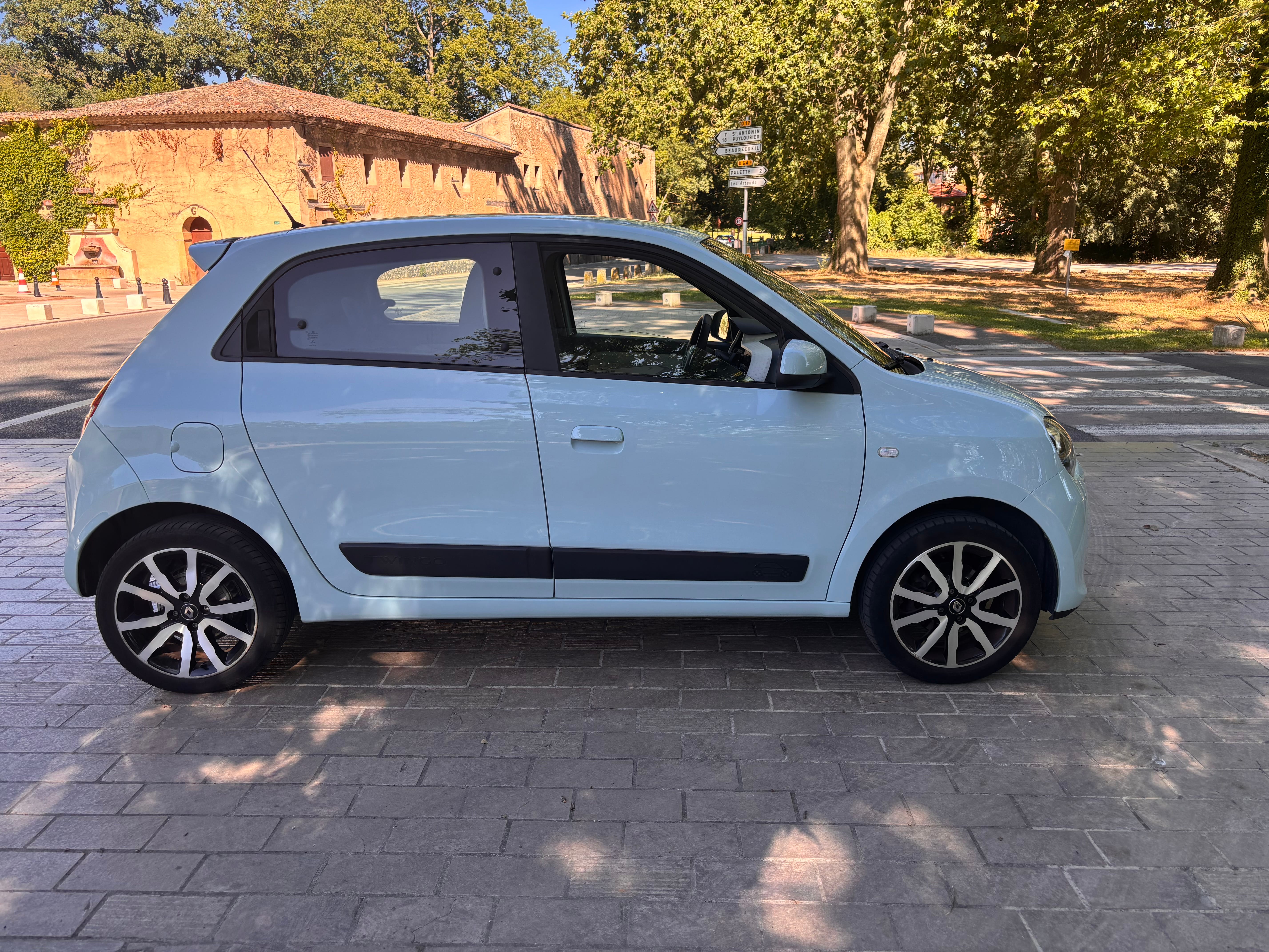 Renault Twingo III avec Climatisation