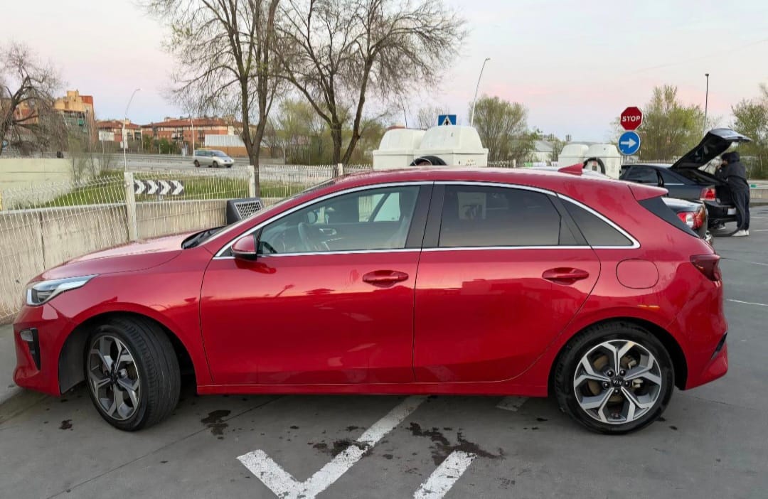 Kia Cee'd con Aire acondicionado