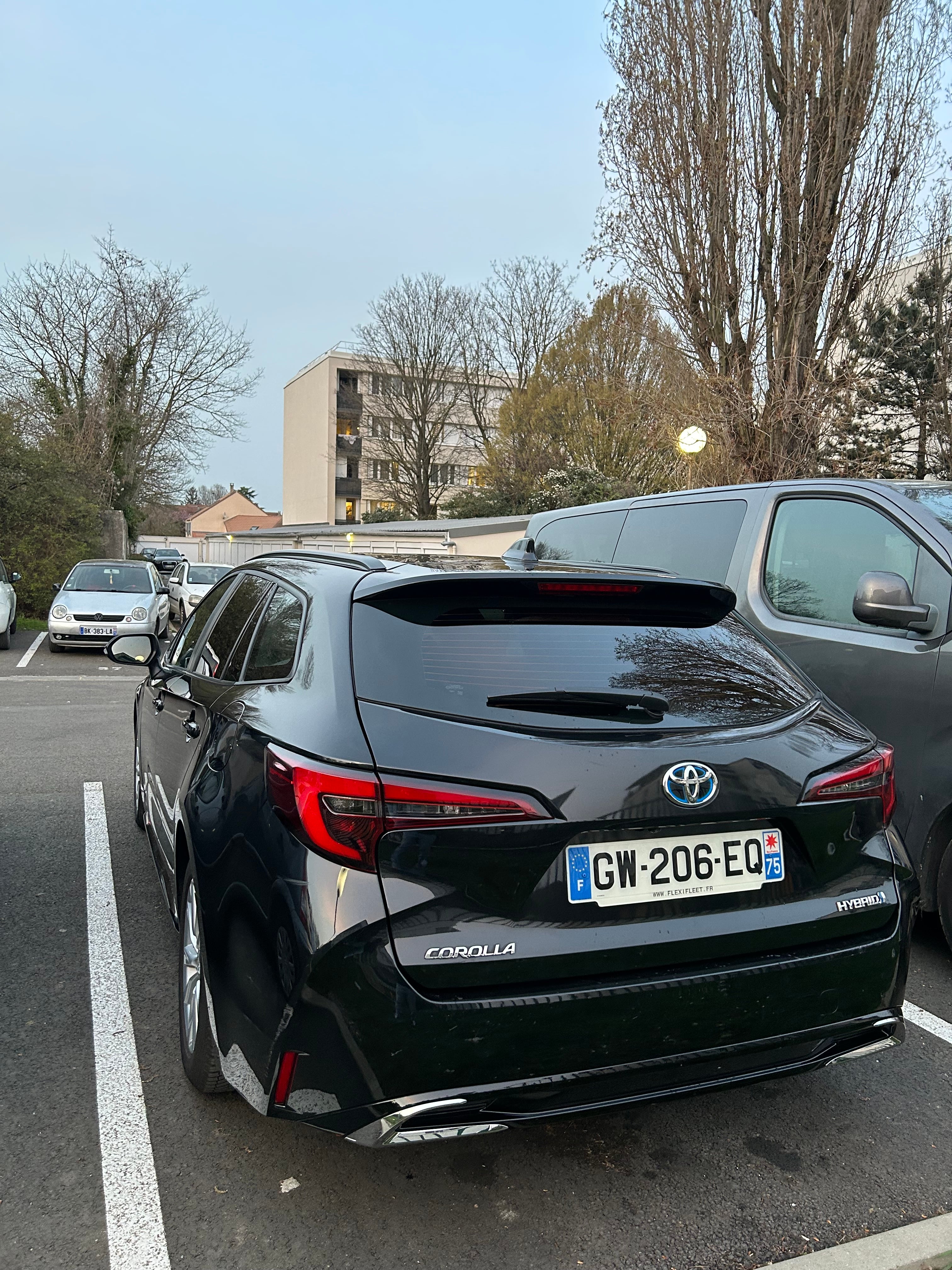 Toyota Corolla Break Hybride avec GPS