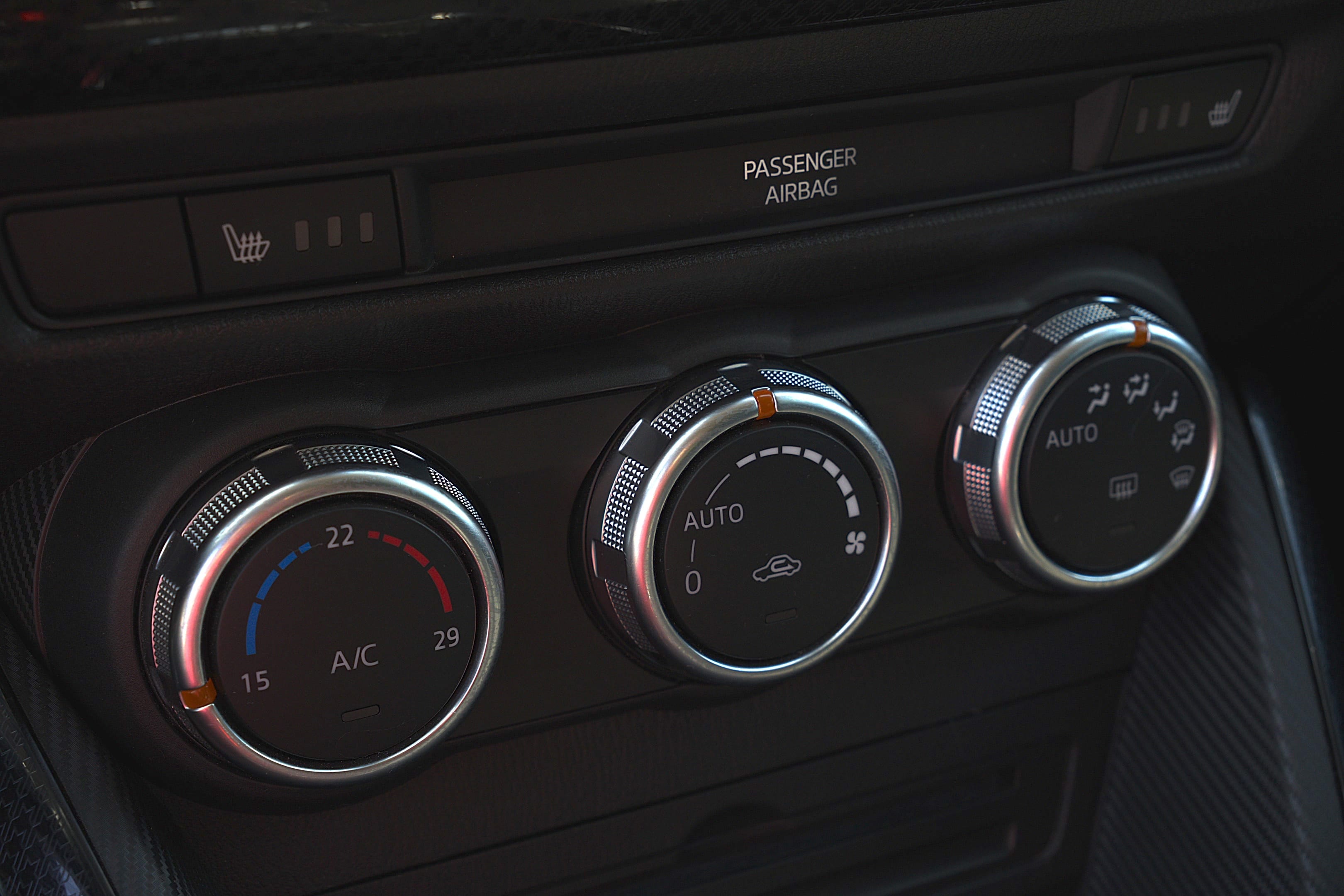 Mazda 2 mit Apple CarPlay