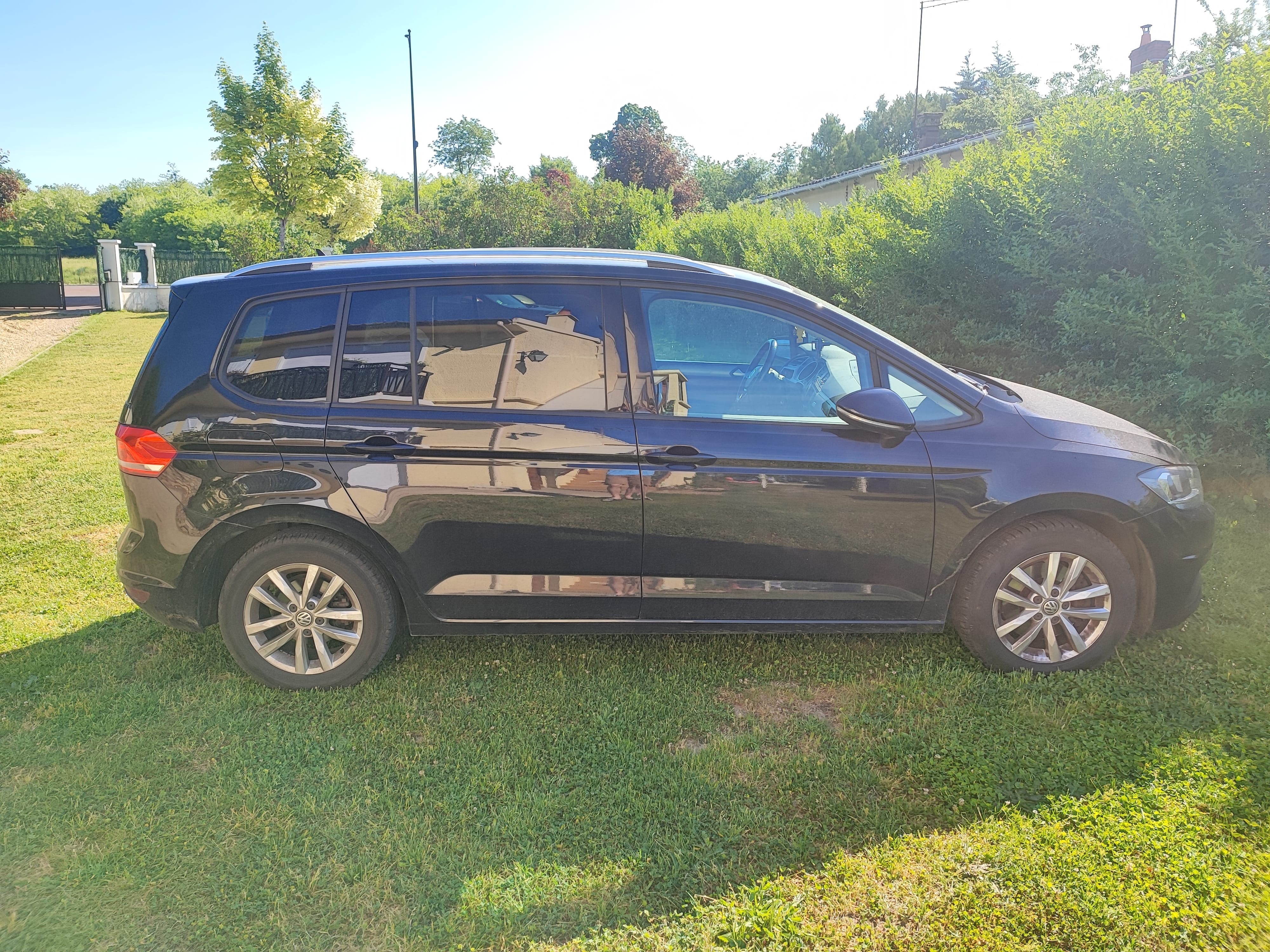 Volkswagen Touran avec Climatisation
