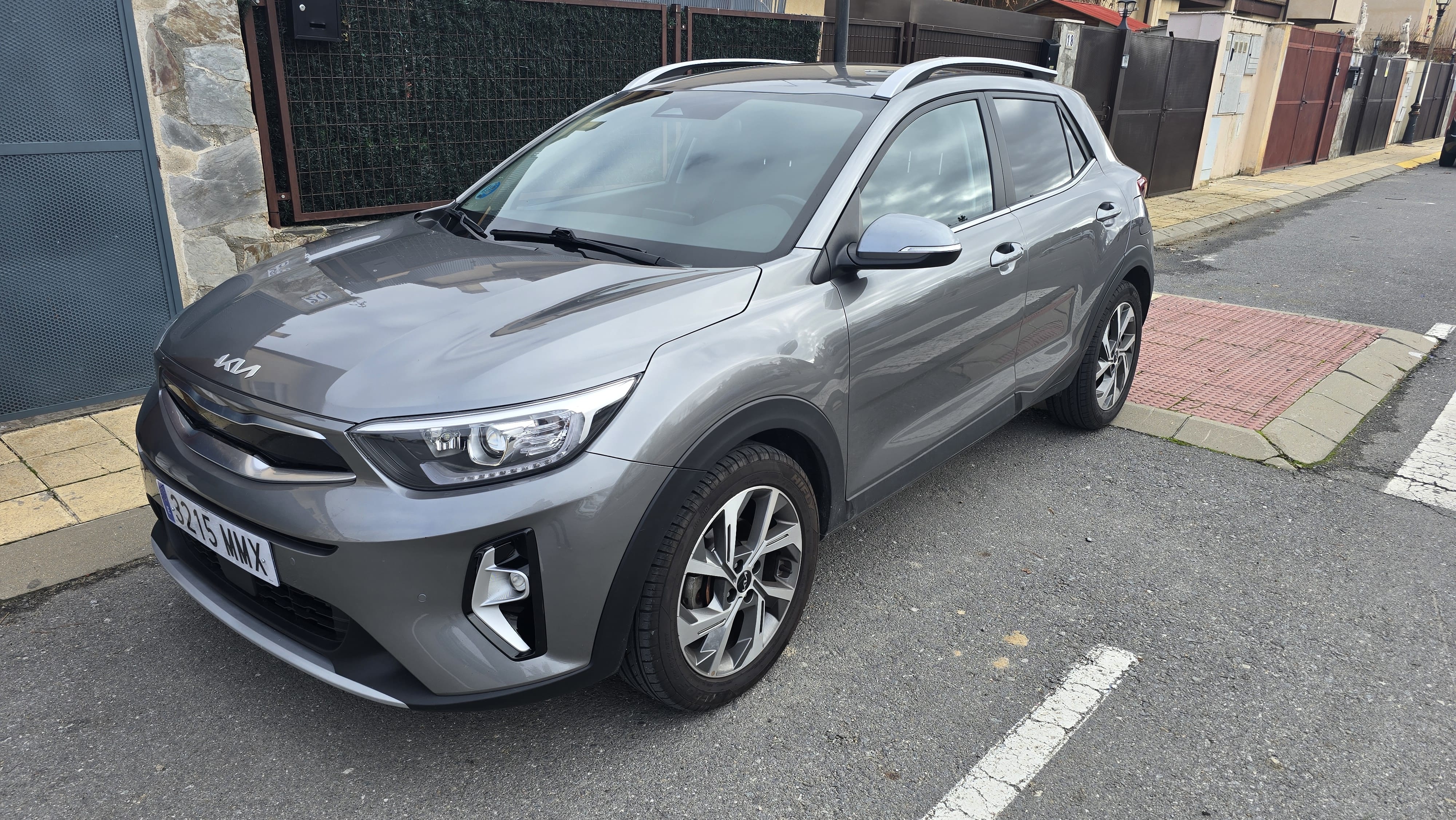 Kia Stonic, 2024, Gasolina 95