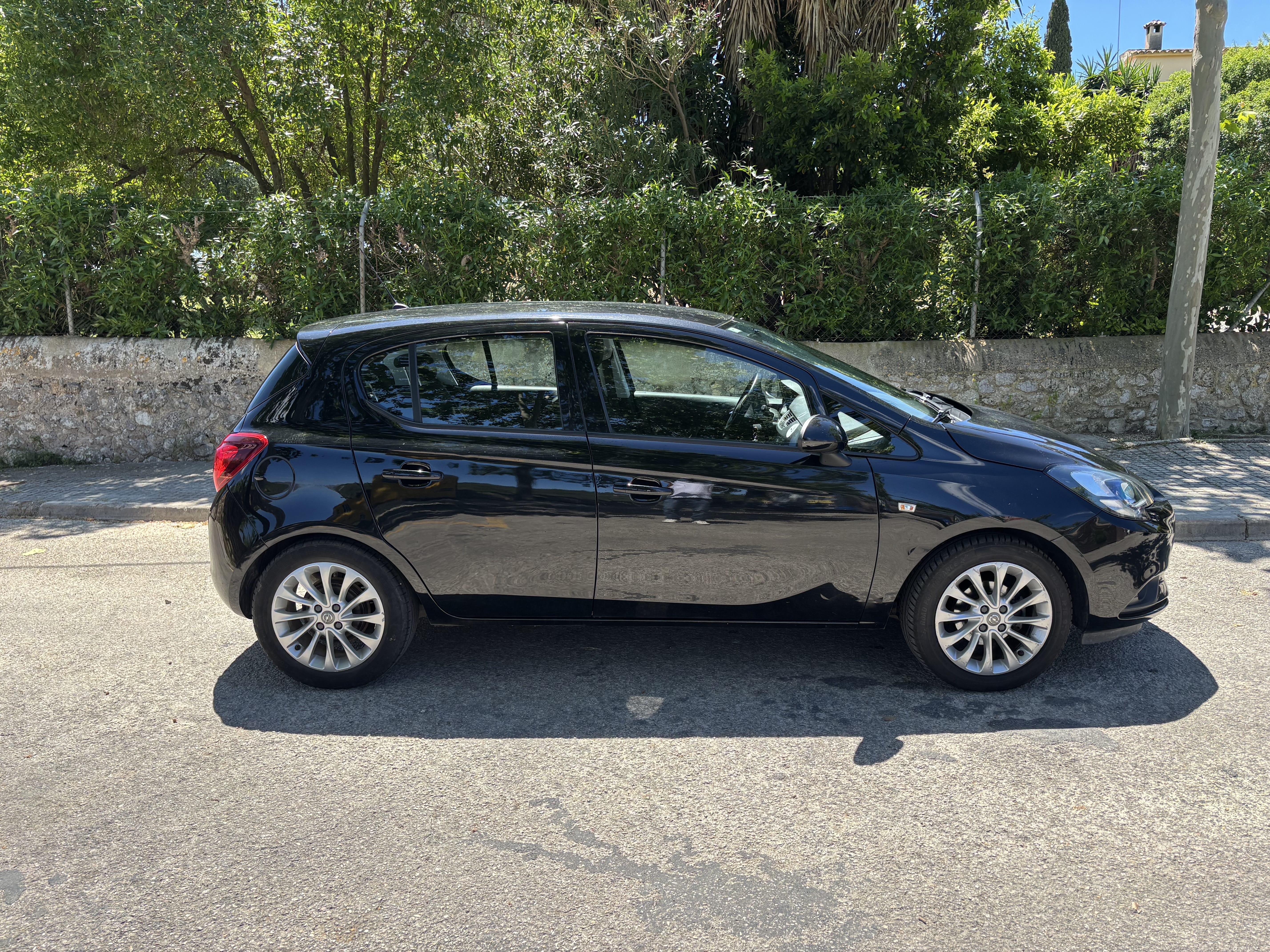 Opel Corsa-E 1,4 gasolina con Apple CarPlay
