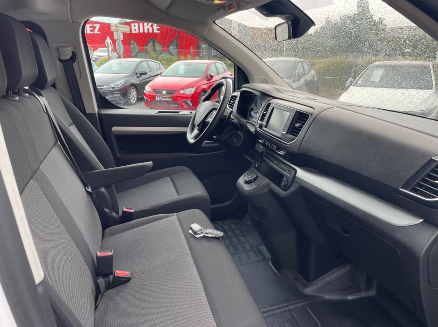 Peugeot Expert Double Cabine avec Dashcam