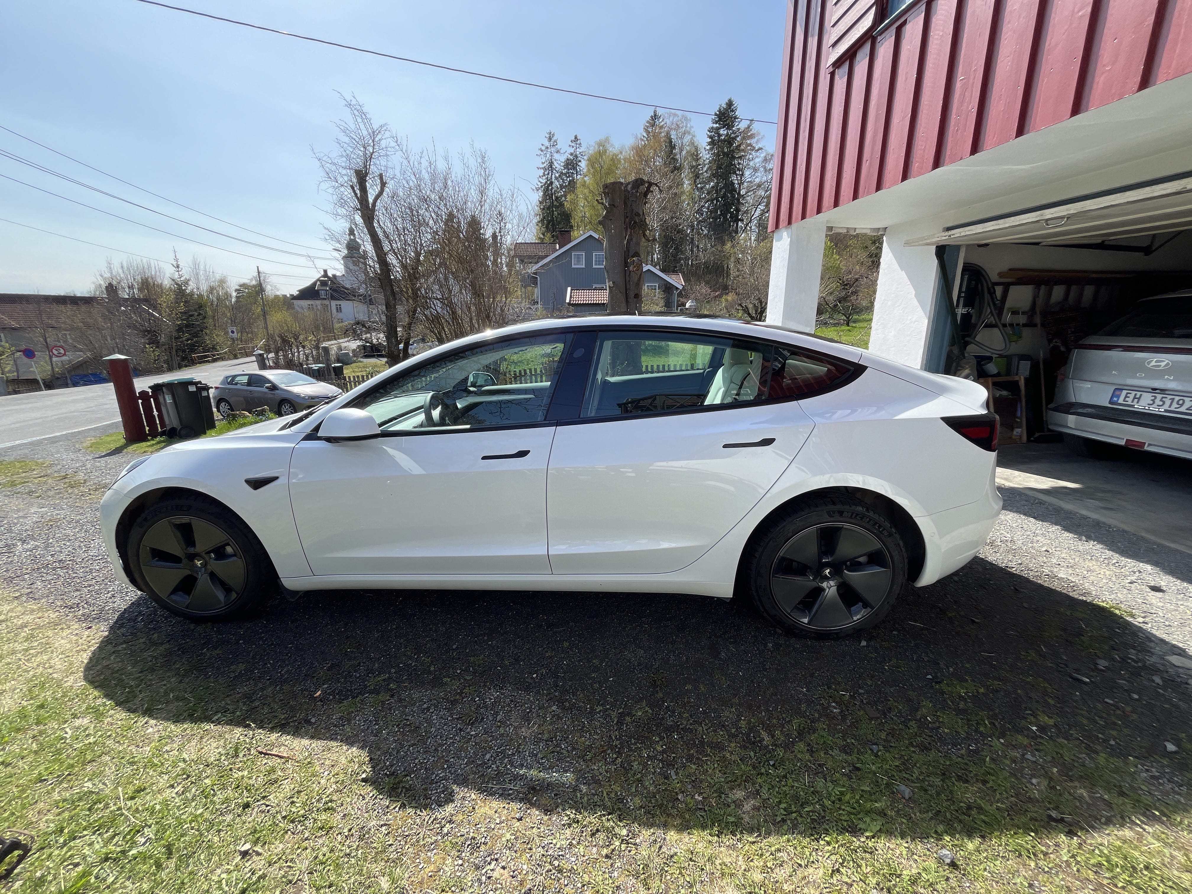 Tesla Model 3 Long Range 2021, med varmepumpe with Air conditioning