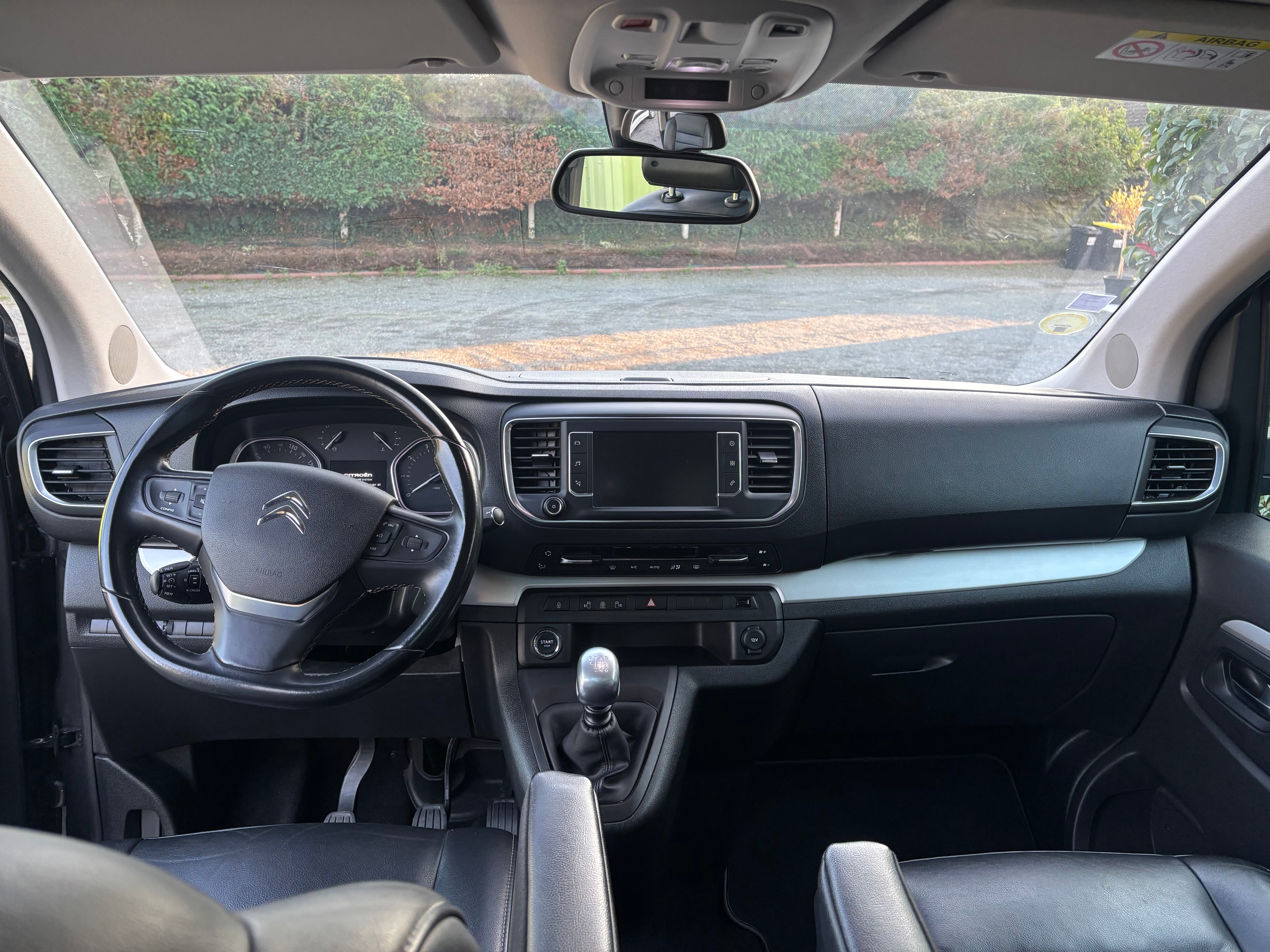 Citroen Jumpy SpaceTourer avec GPS
