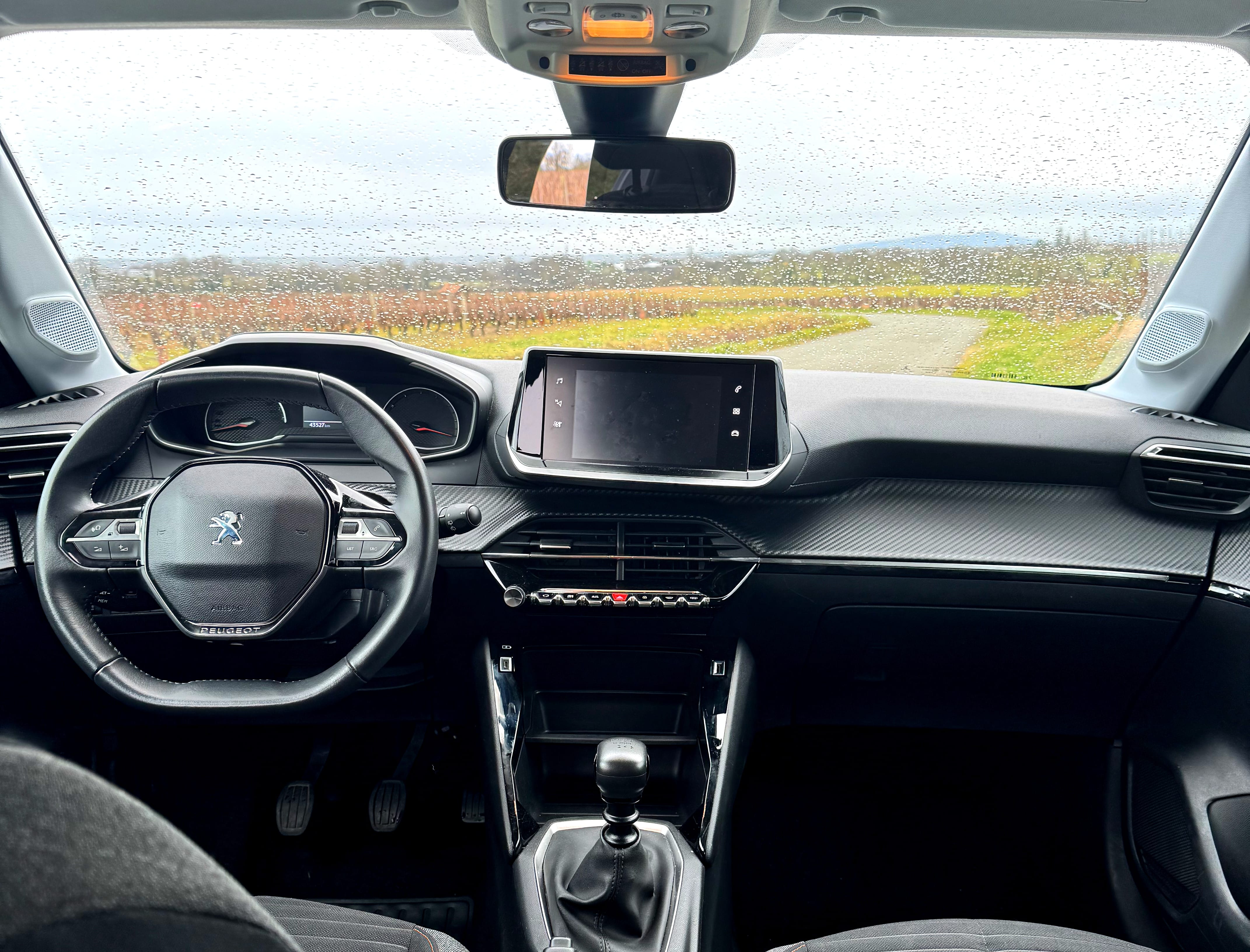 Peugeot 208 avec Android Auto