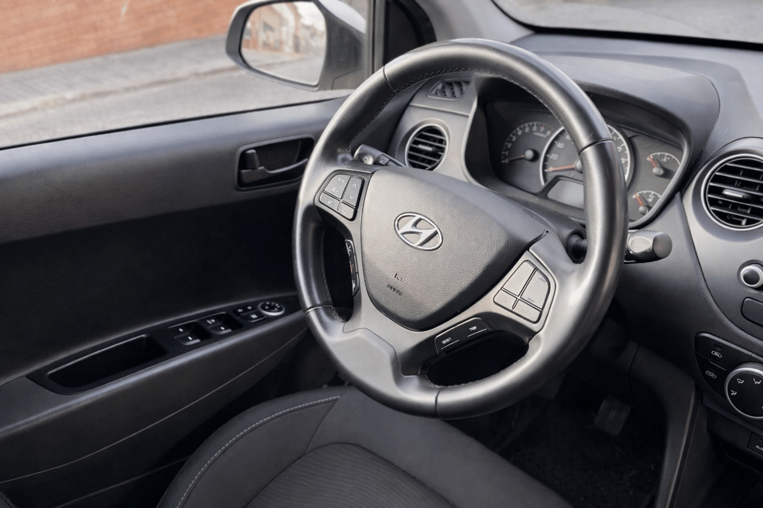 Hyundai i10 con Audio Bluetooth