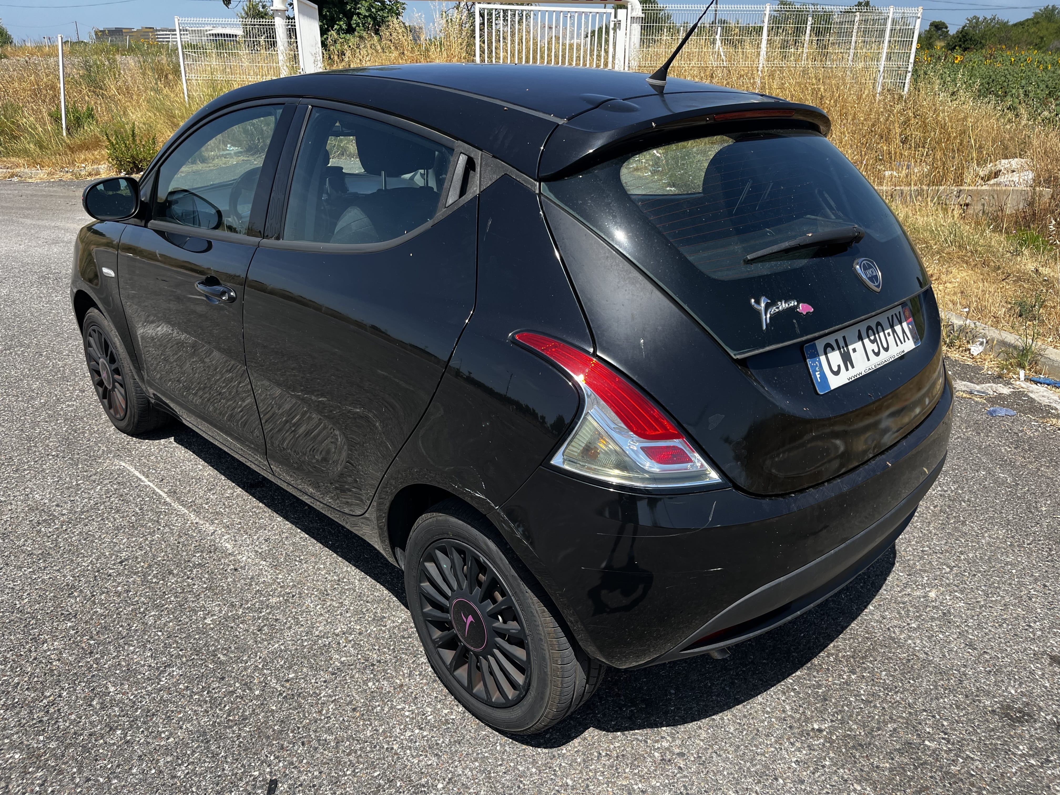 Lancia Ypsilon