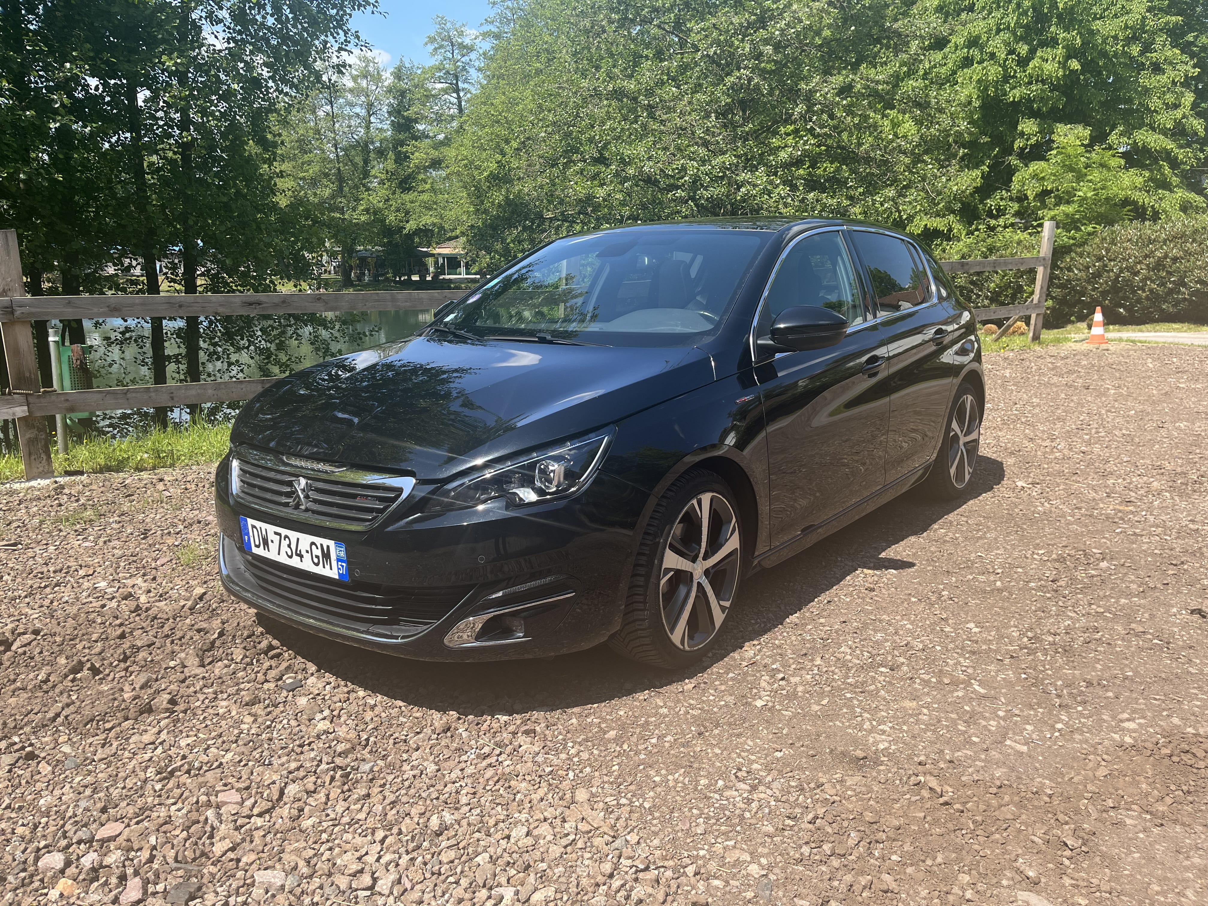 Peugeot 308 1.2 GT LINE, 2015, Essence 95, automatique