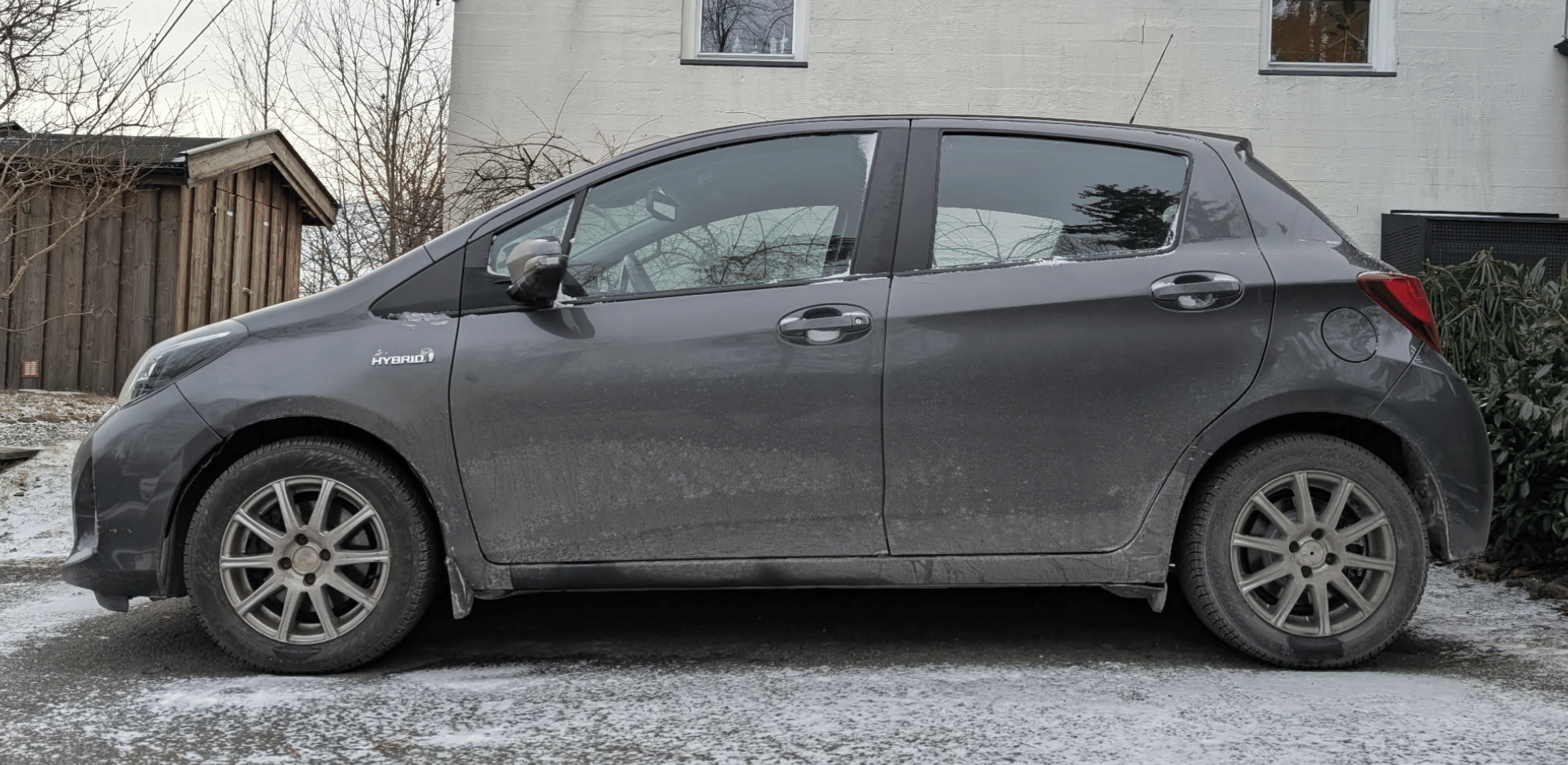 Toyota Yaris Hybrid med Aircondition