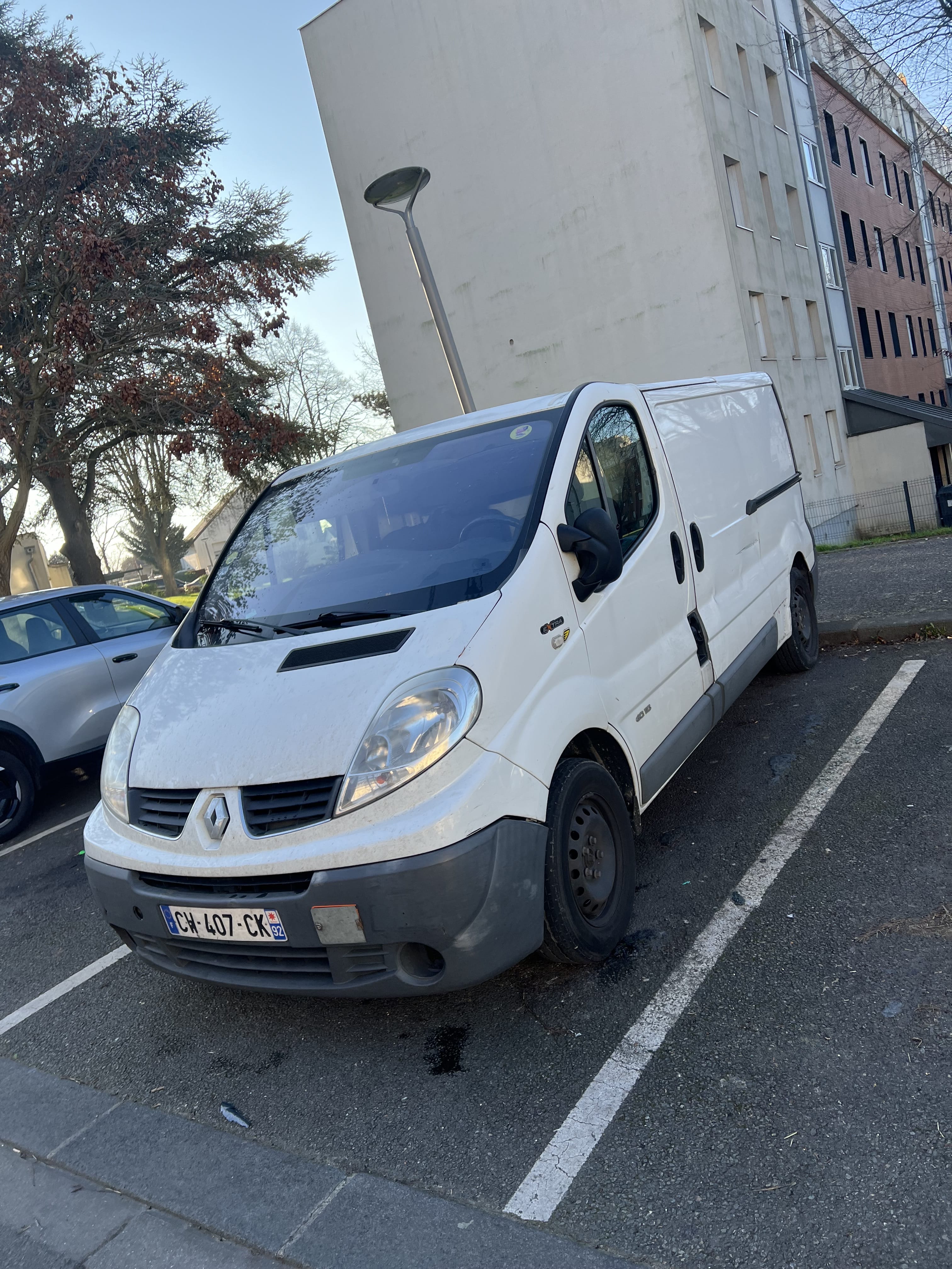 Renault Trafic Grand model L2H1 8m3 double porte latérales Bas prix, 2013, Diesel