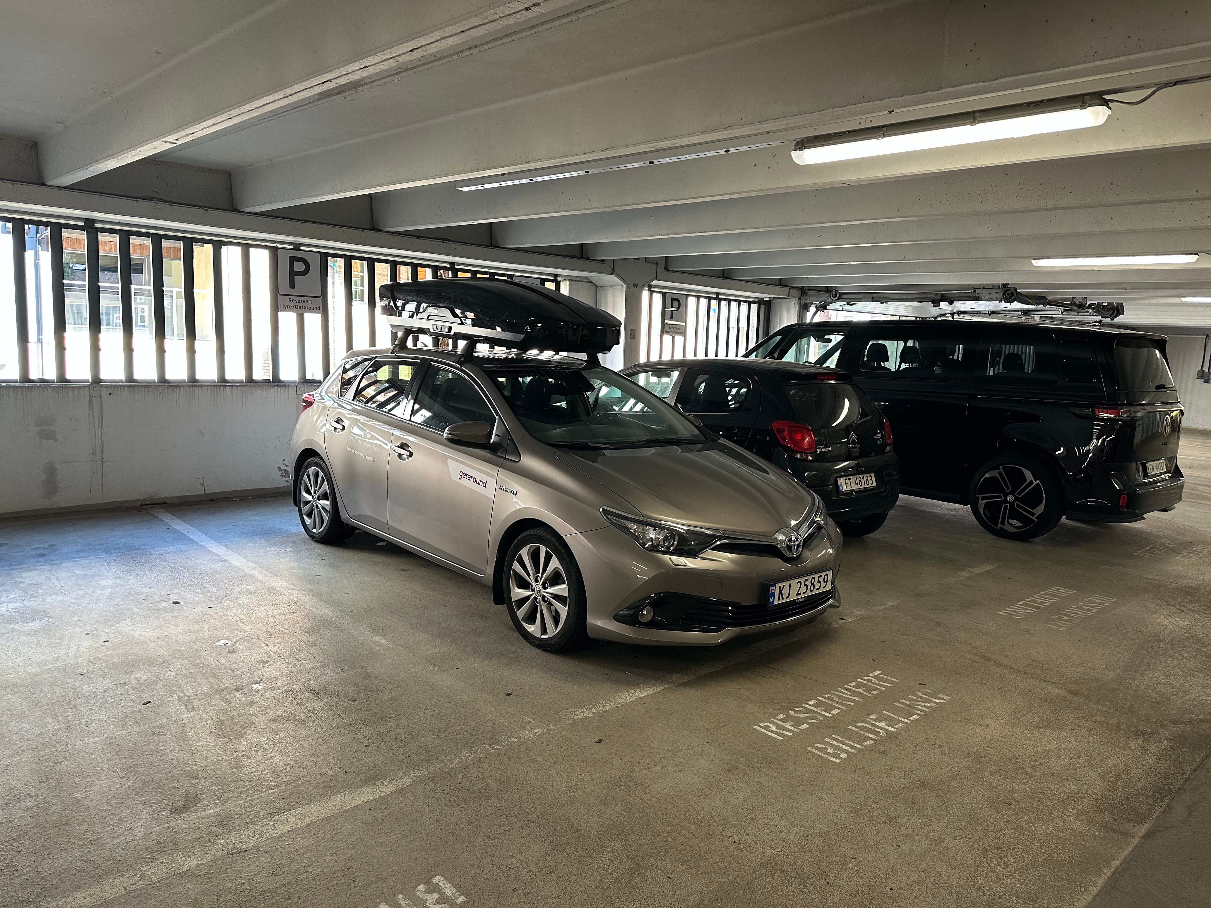 Toyota Auris 1.8 Hybrid, 2016, Blyfri 95, automatisk