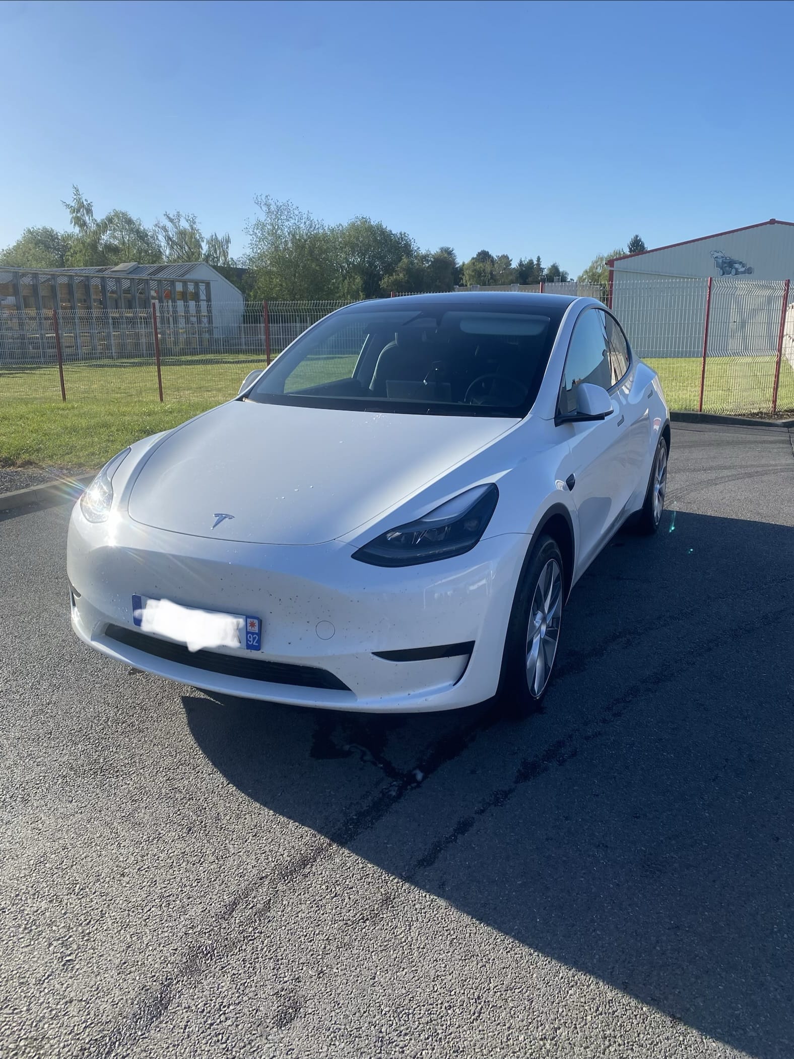Tesla Model Y, 2024, Électrique, automatique