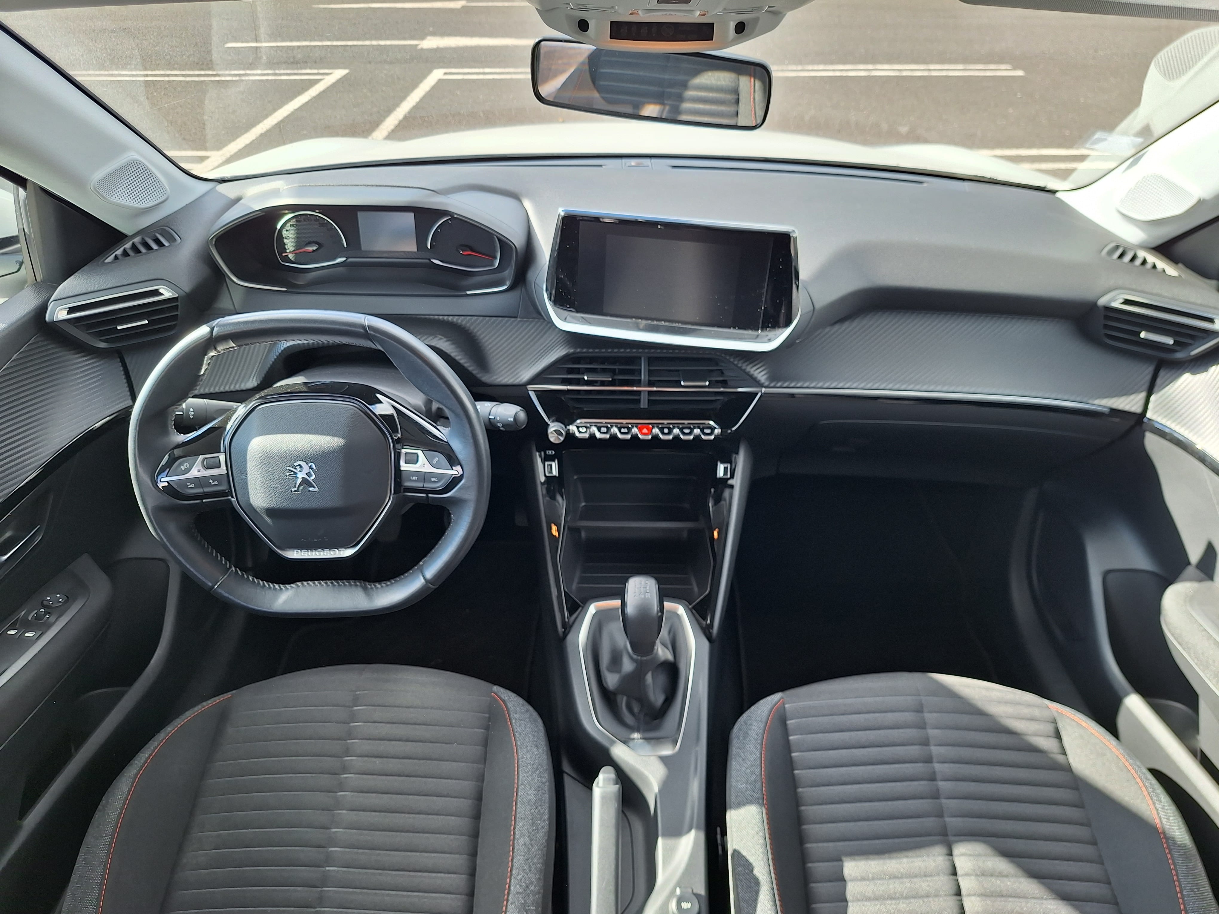 Peugeot 208 avec Régulateur de vitesse