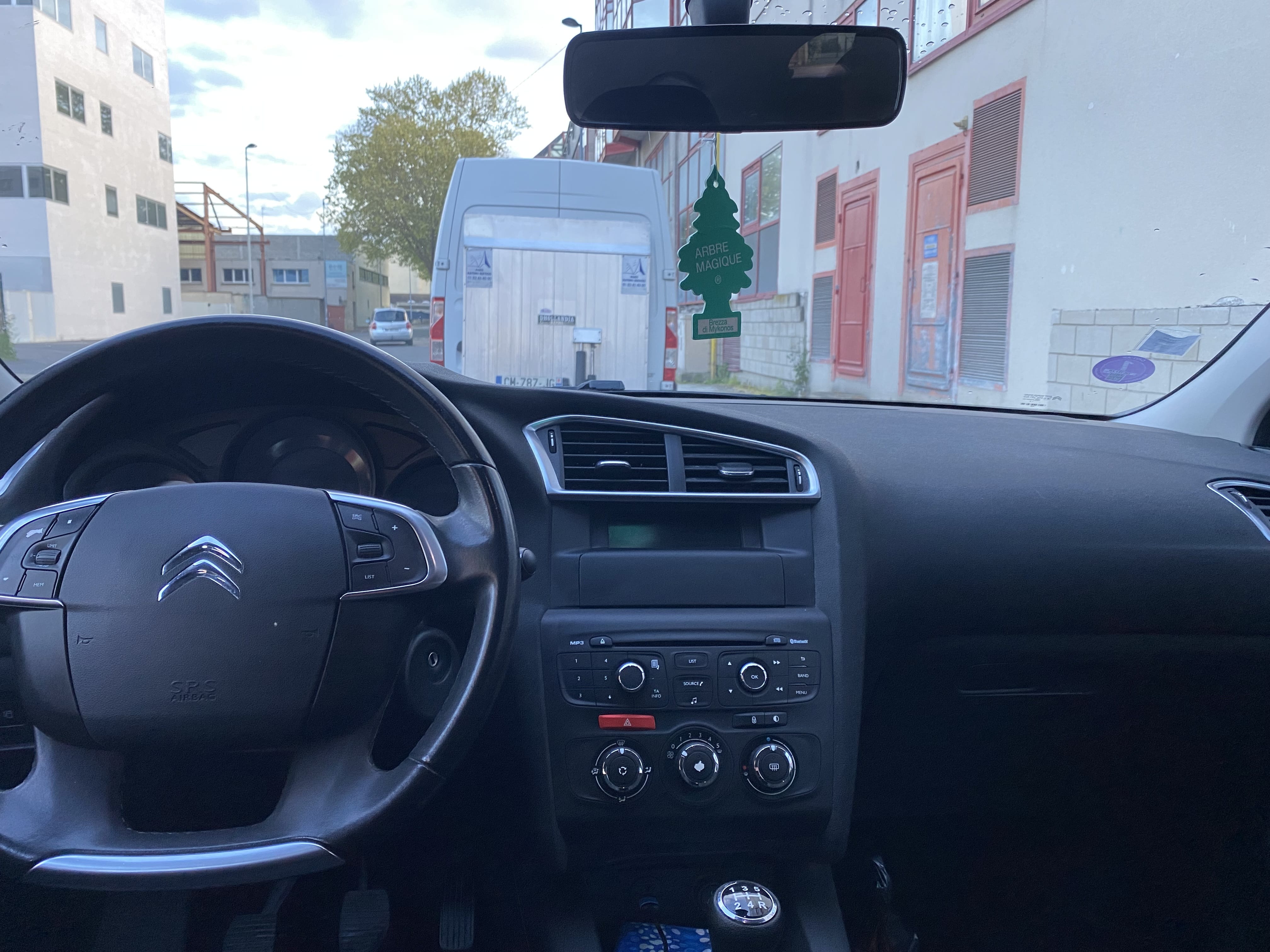Citroen C4 1.2 THP 110CV avec Audio Bluetooth