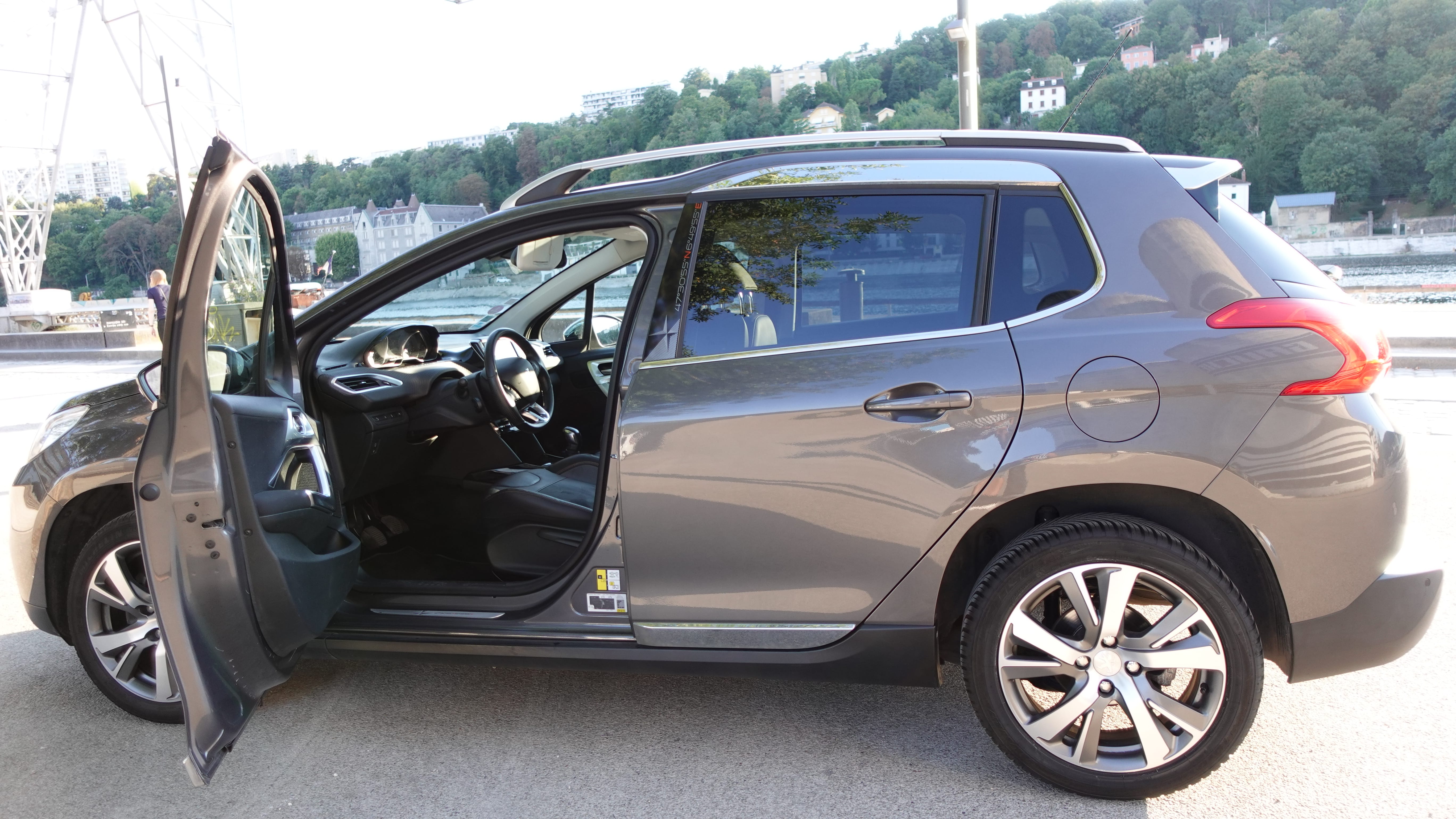 Peugeot 2008 avec Climatisation