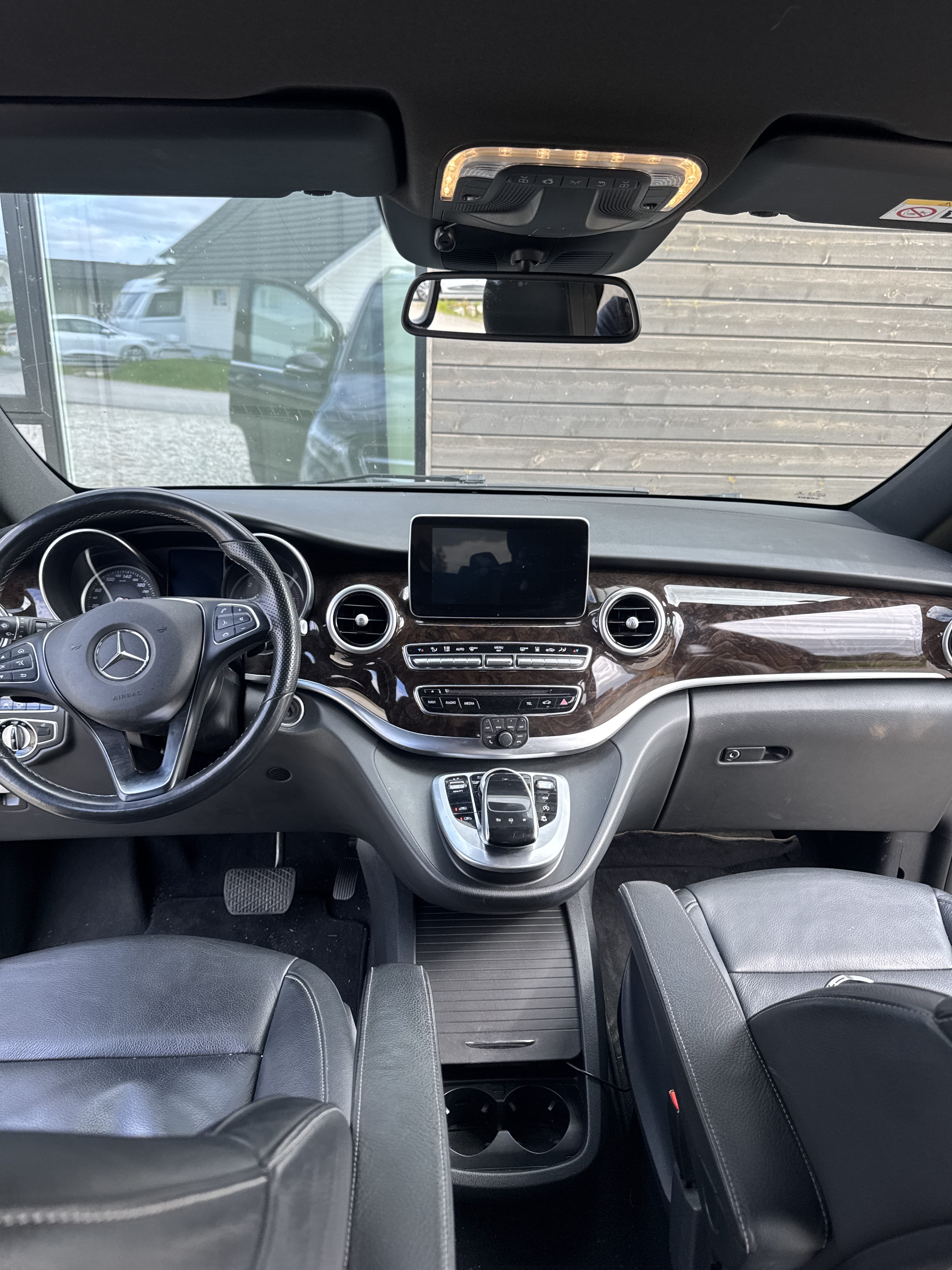 Mercedes-Benz C-Klasse C 250 med Cruisekontroll