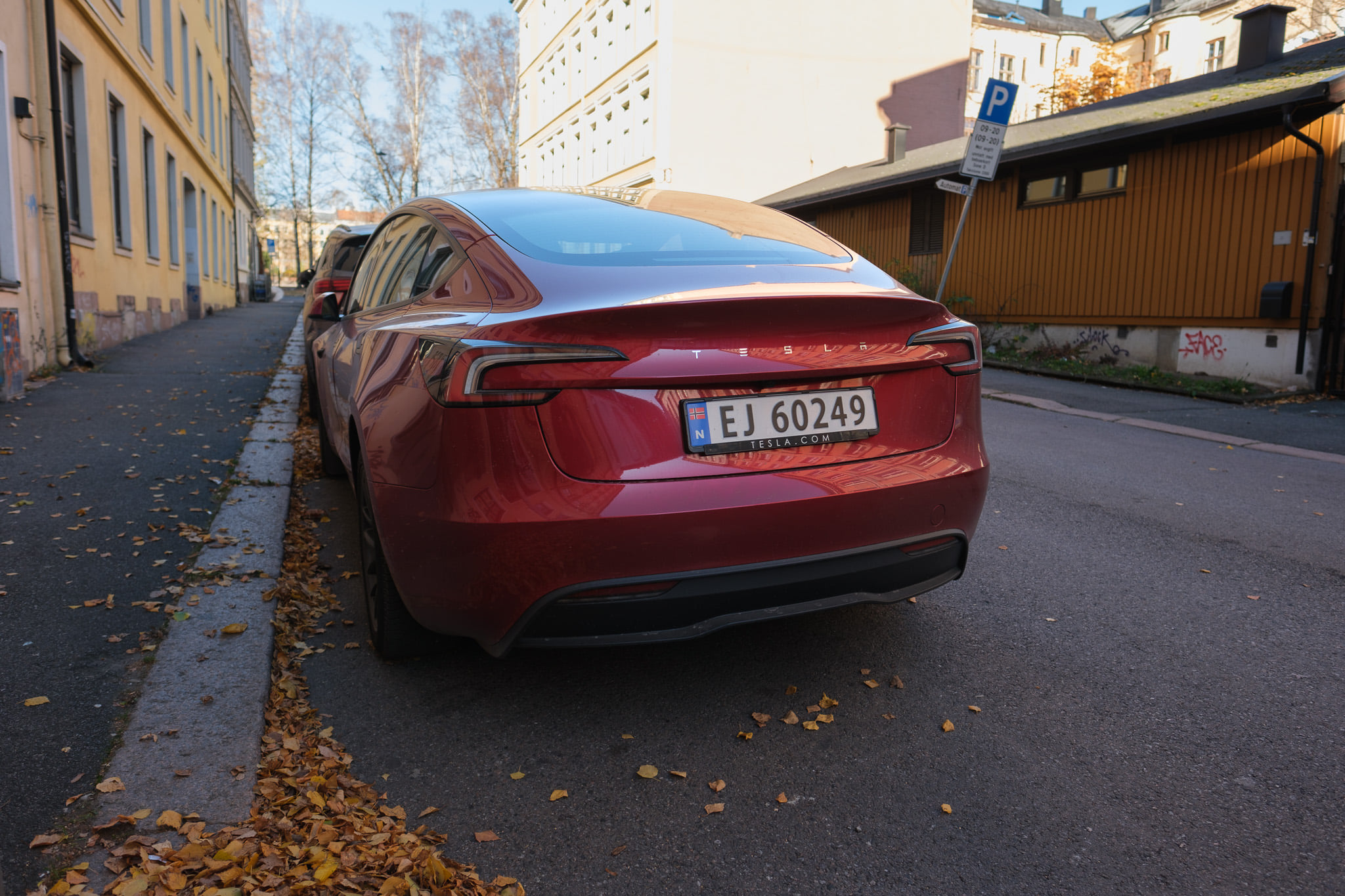 Tesla Model 3 Standard Range Plus 550 km WLTP with Backup camera