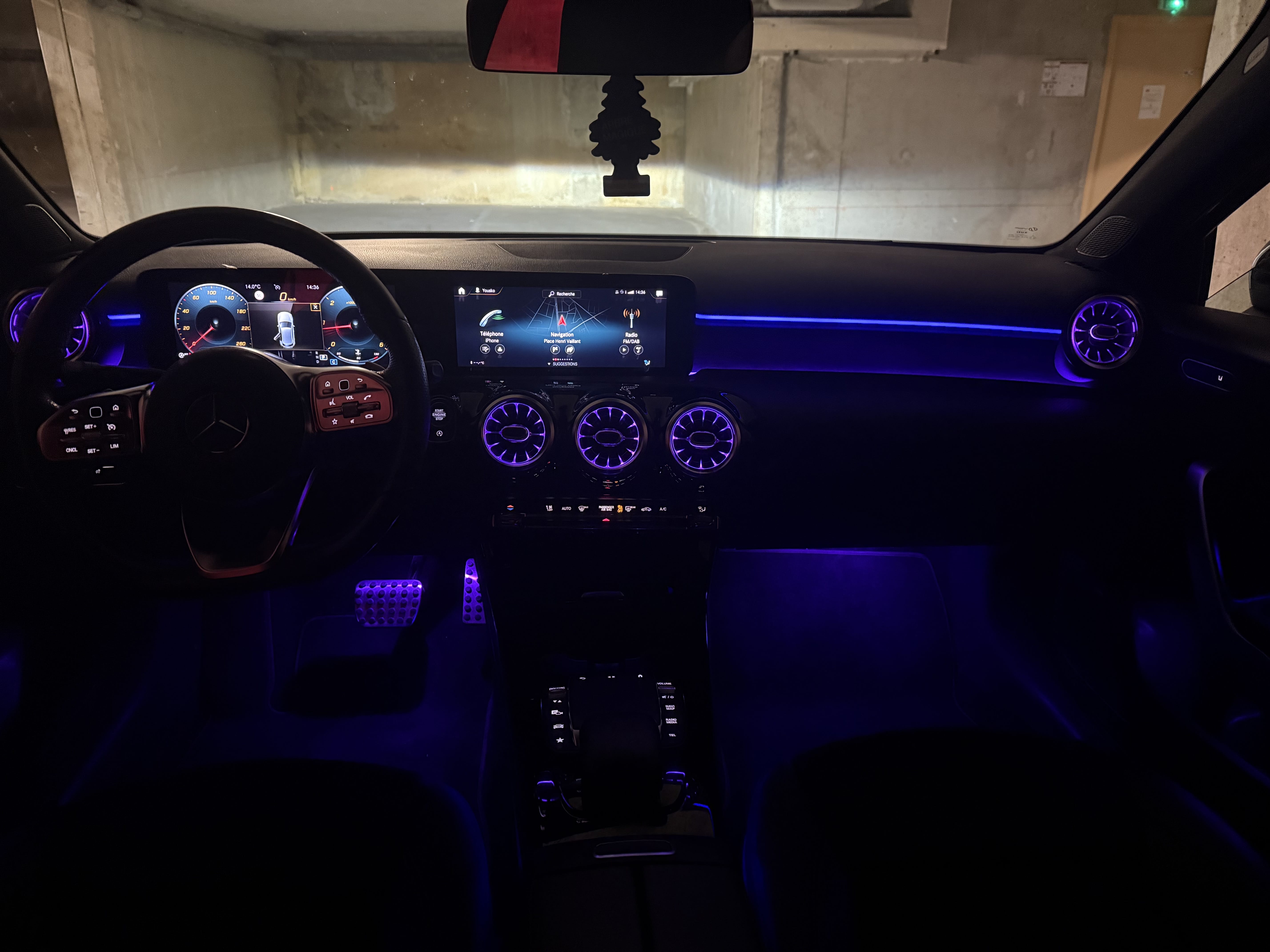 Mercedes-Benz Classe A avec Audio Bluetooth