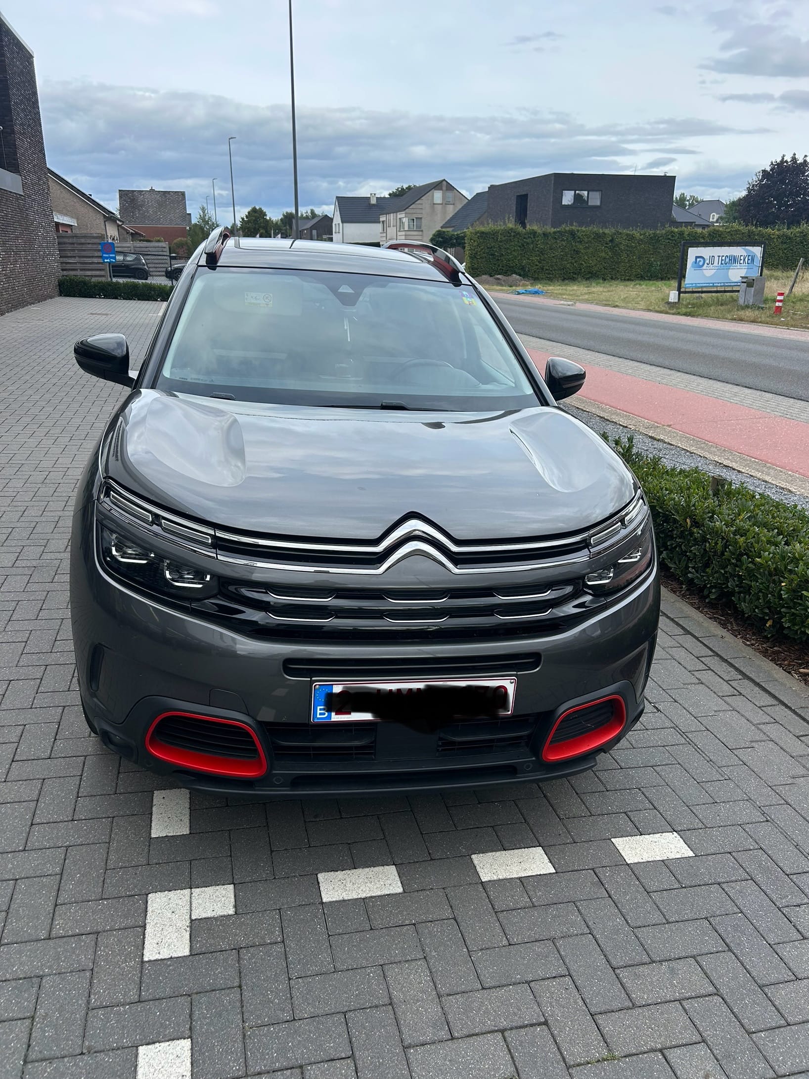 Citroen C5 Aircross with Cruise control