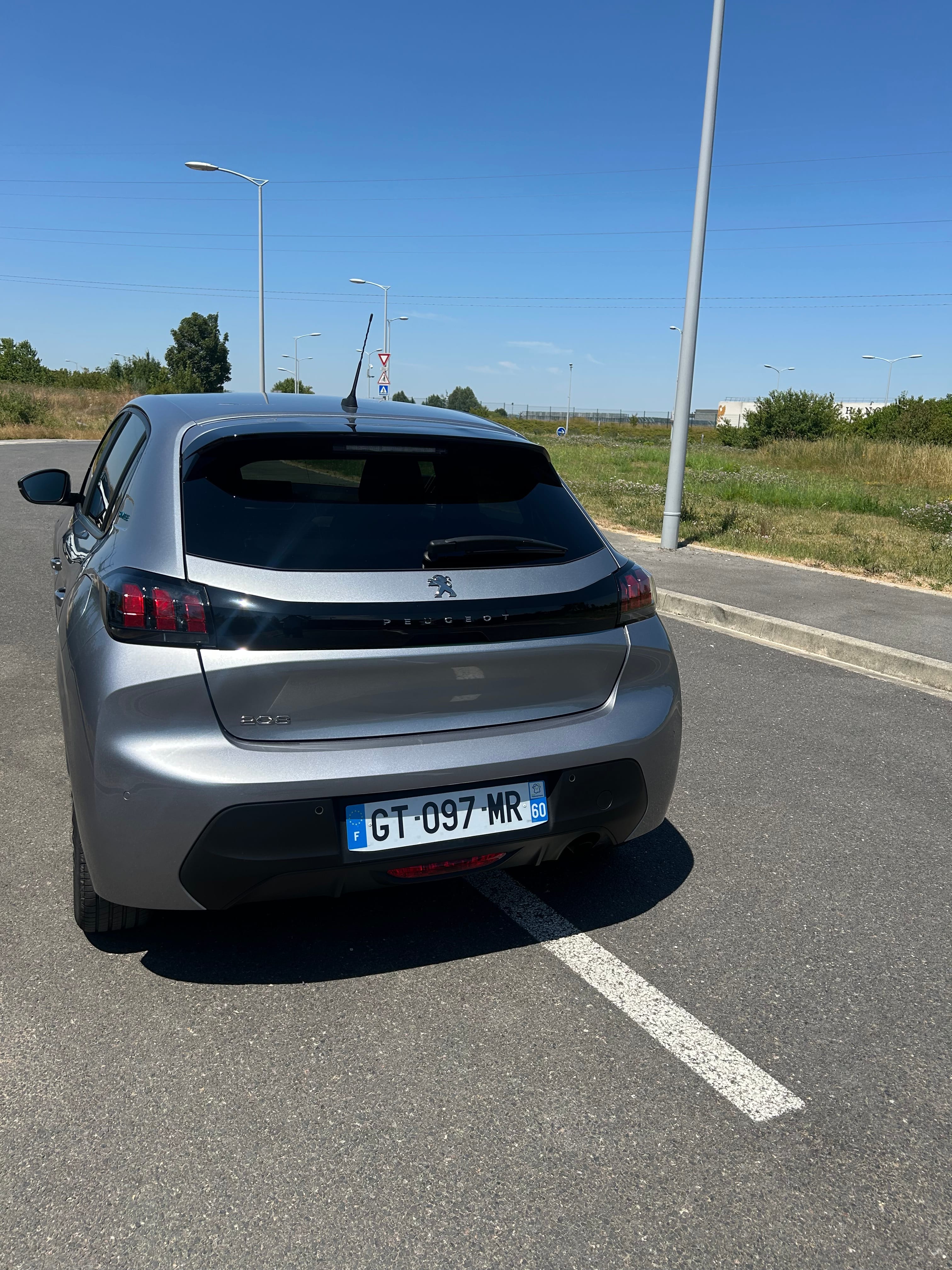 Peugeot 208 avec Régulateur de vitesse