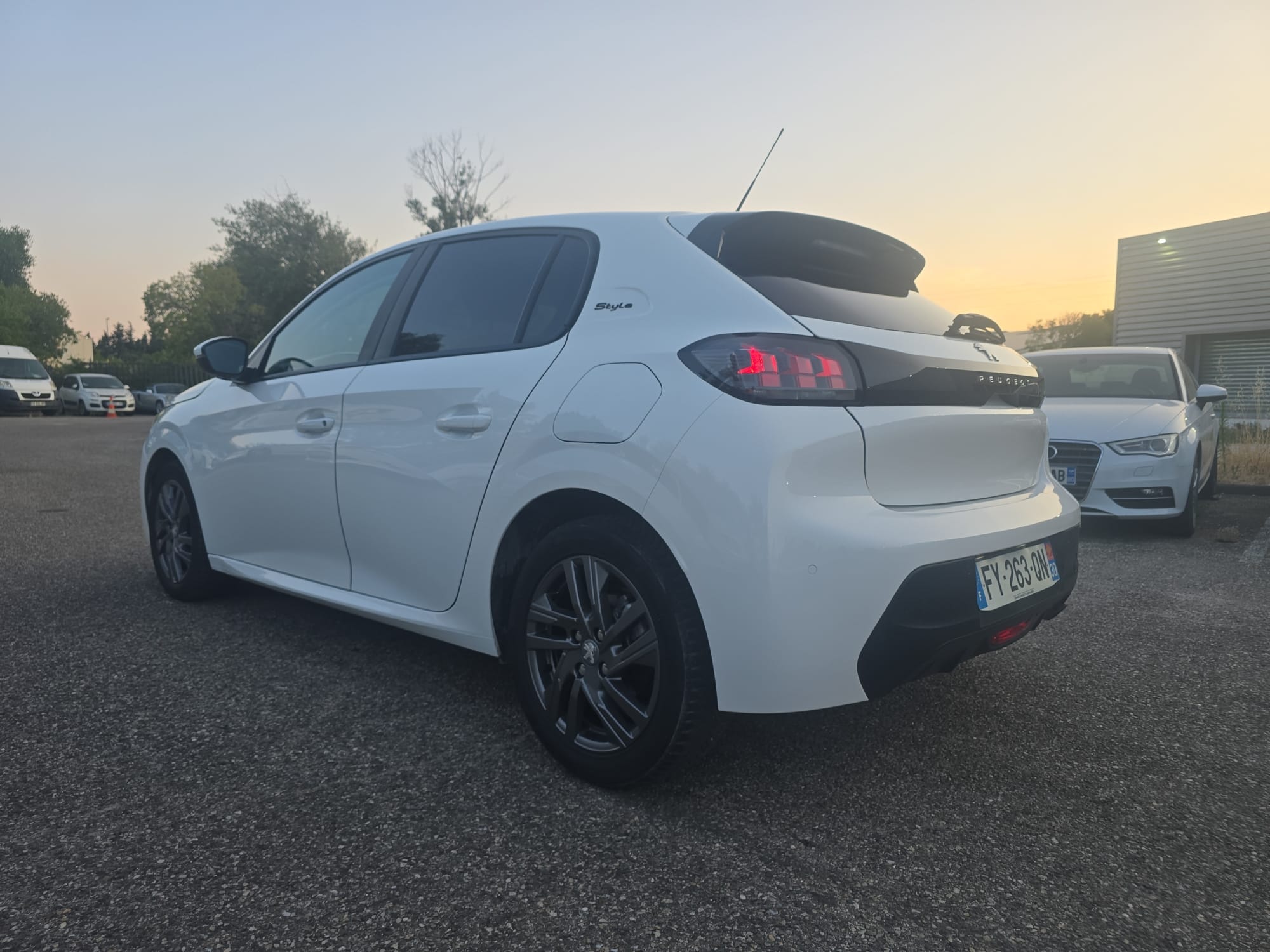 Peugeot 208 avec Régulateur de vitesse