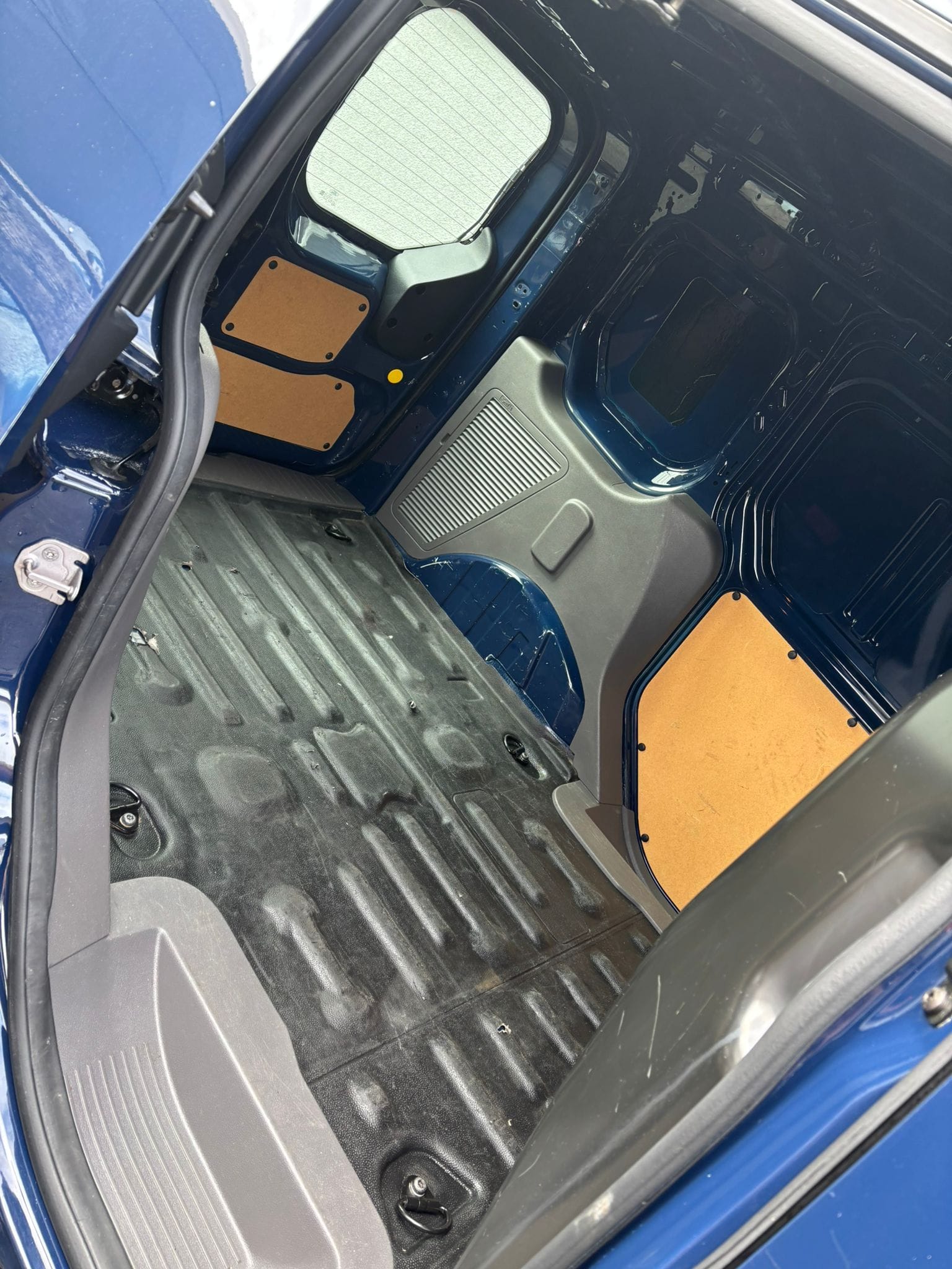 Ford Transit Connect avec Climatisation