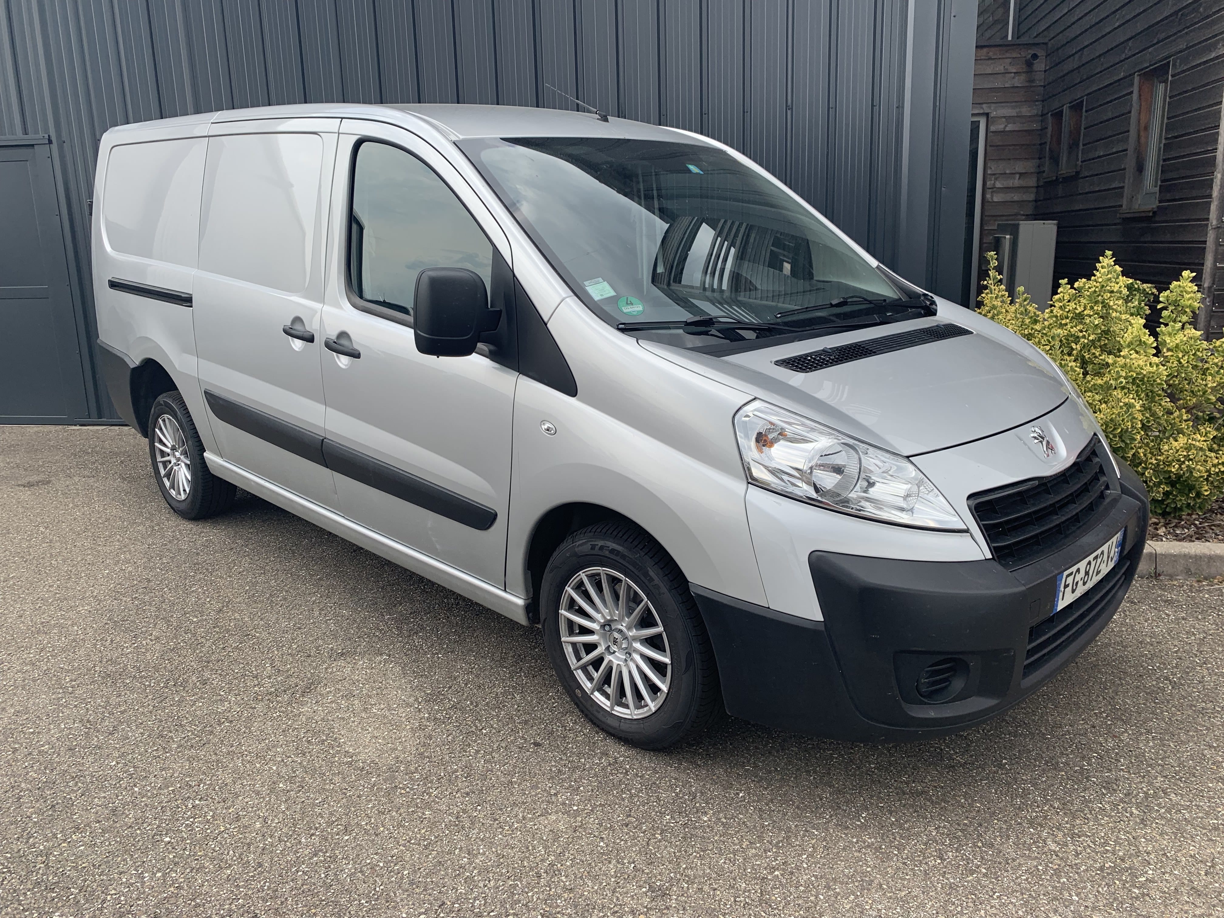 Peugeot Expert 2.0 HDI 163cv BOITE AUTOMATIQUE L2H1, 2015, Diesel, automatique