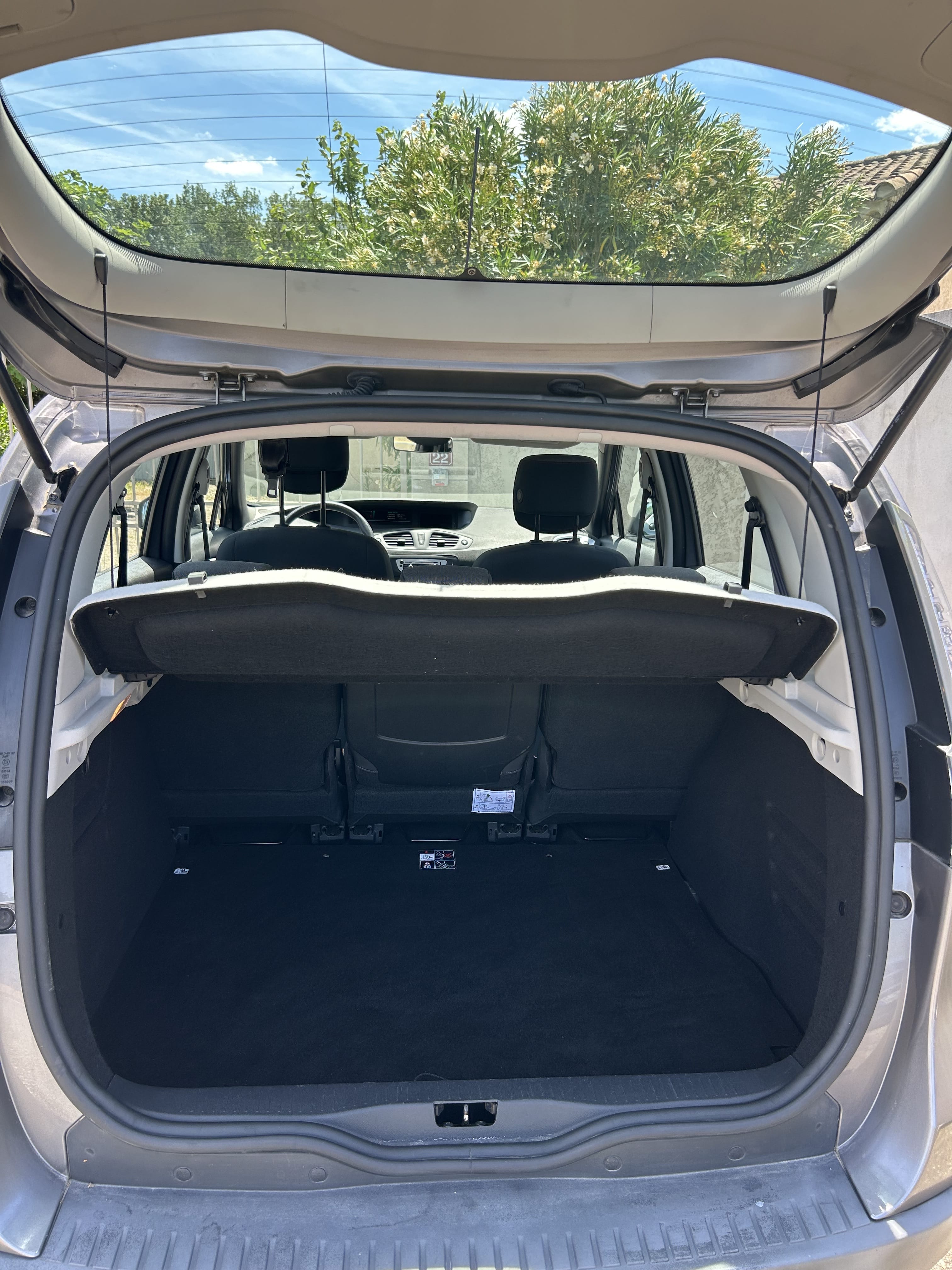 Renault Scenic avec Siège bébé