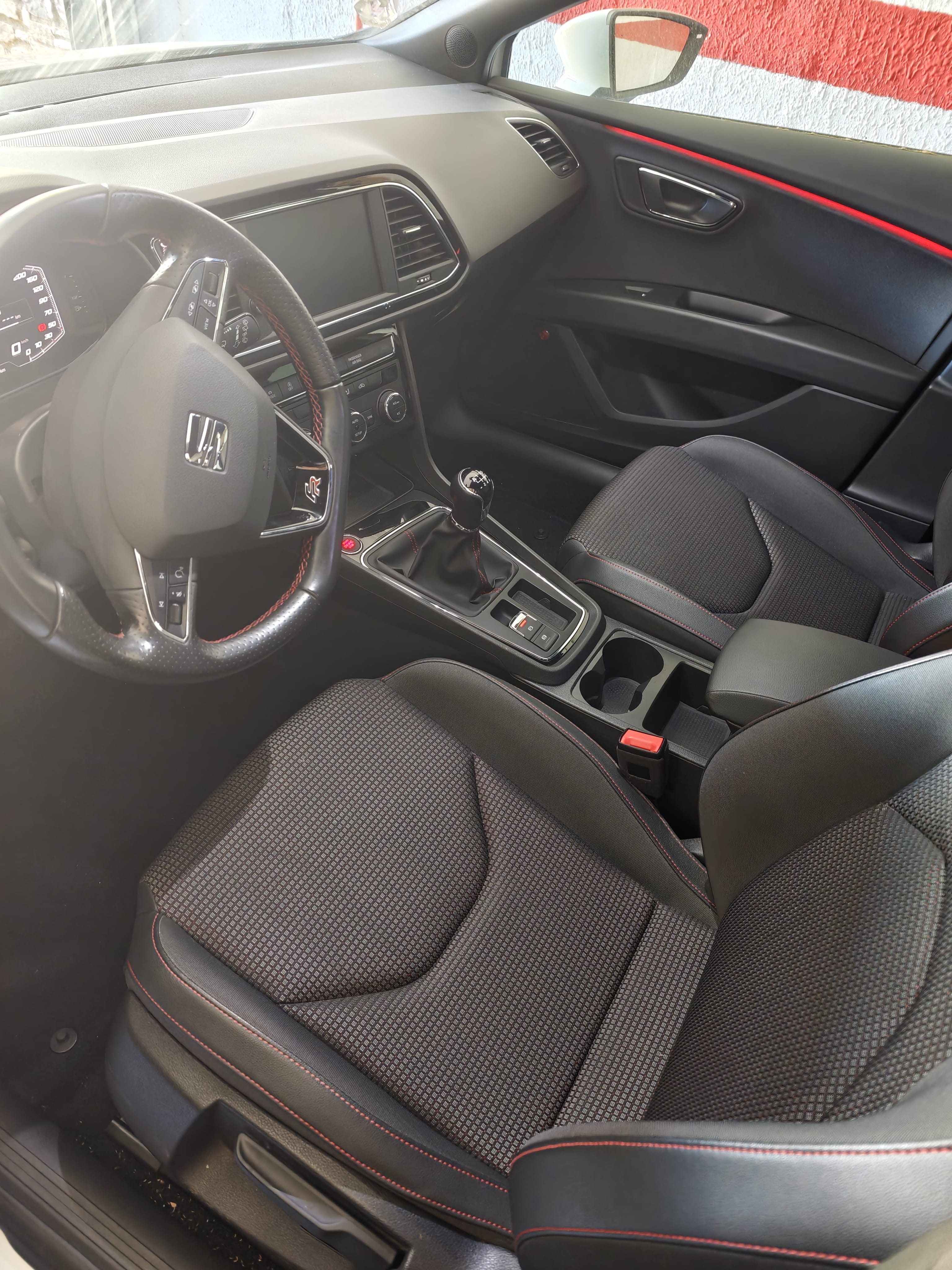 Seat Leon mit Navigationsgerät