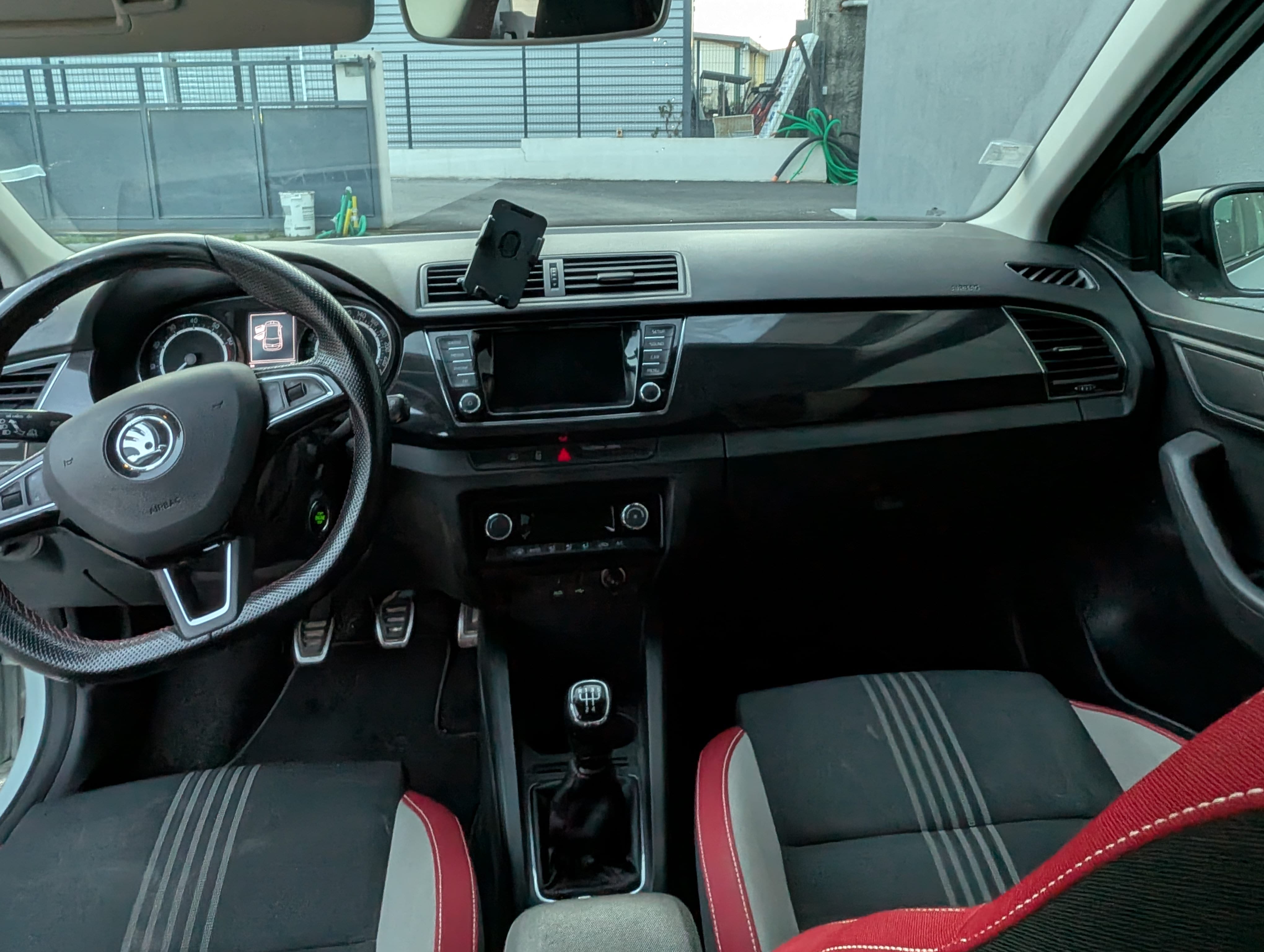 Skoda Fabia 1.0 TSI avec Régulateur de vitesse