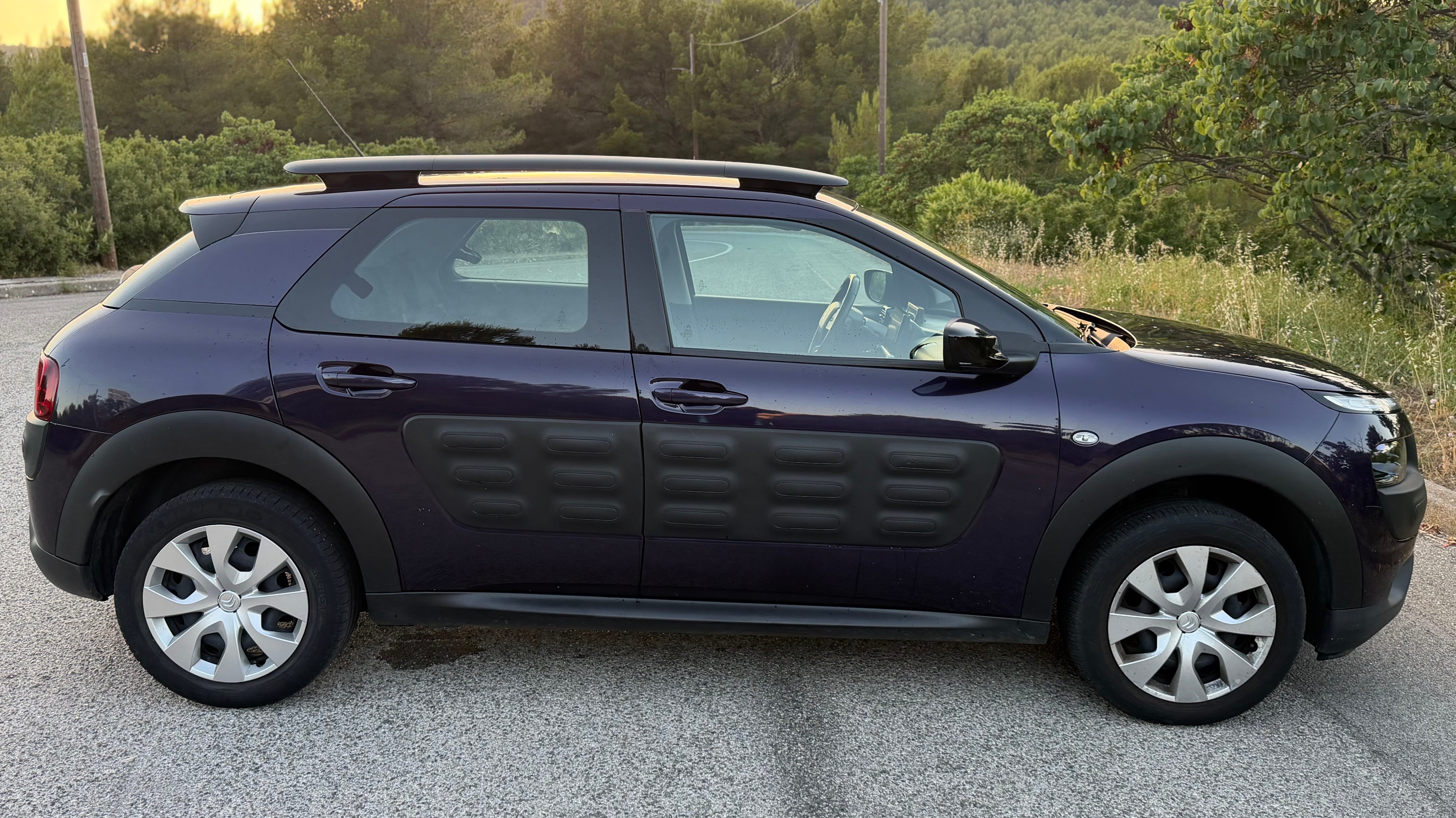 Citroen C4 Cactus avec Autoradio