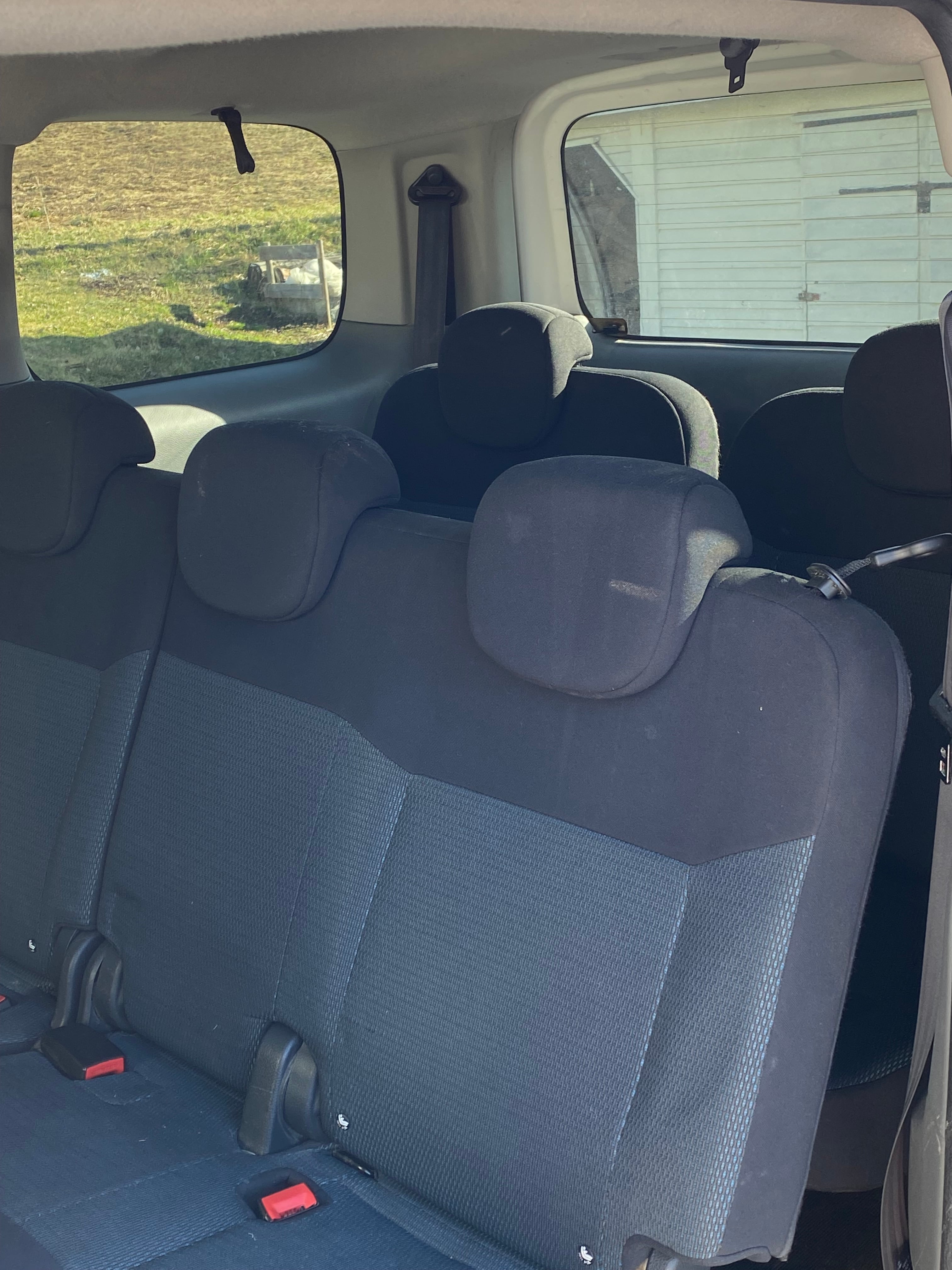Nissan e-NV200 Evalia med Lydinngang