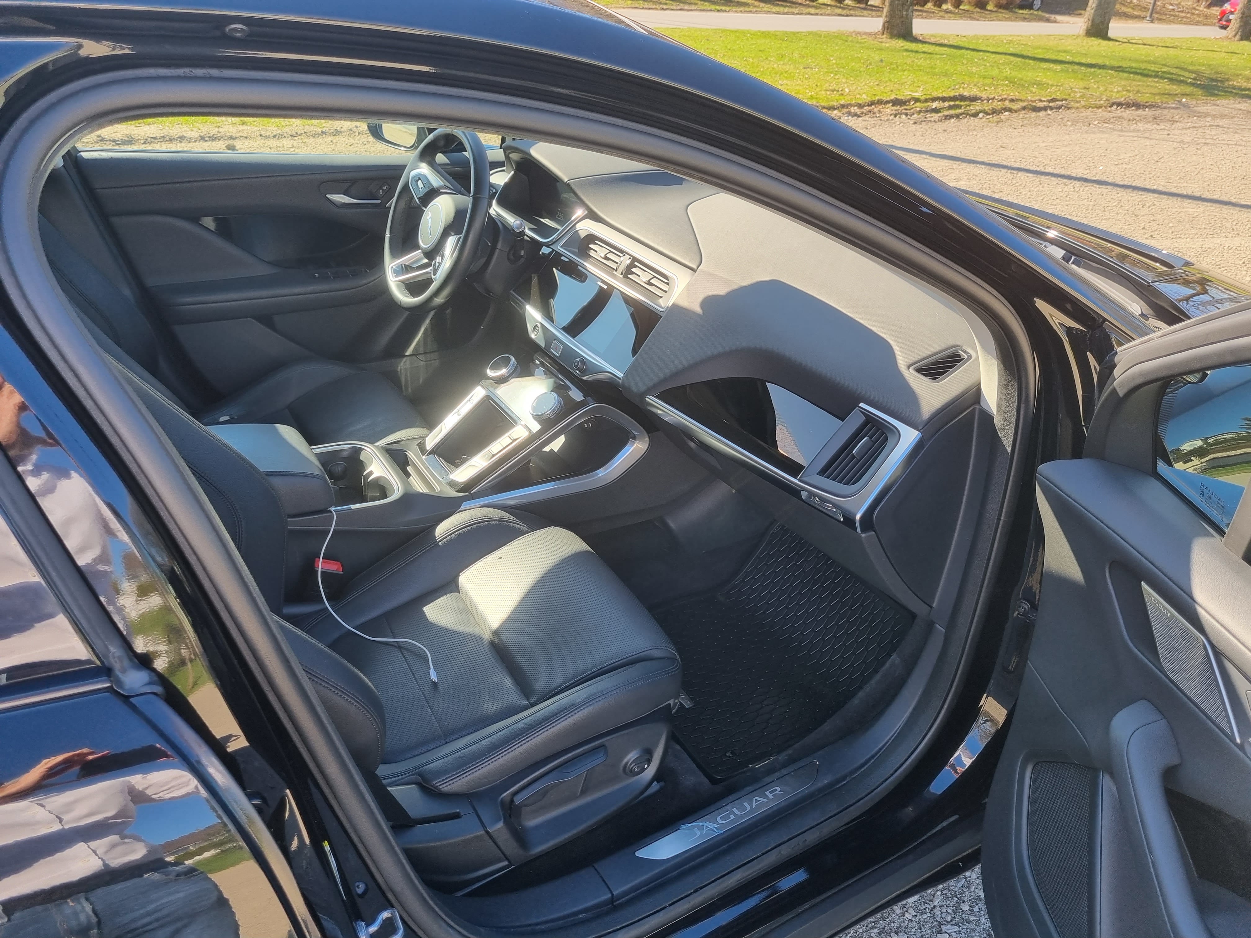 Jaguar I-pace med GPS