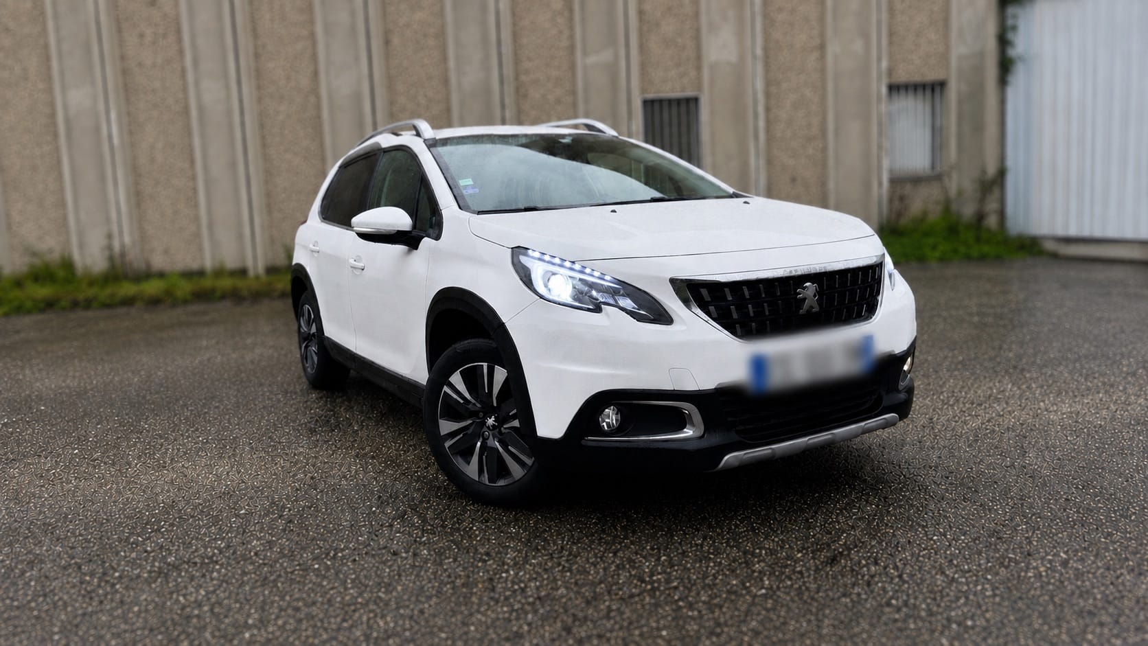 Peugeot 2008, 2017, Essence 95, automatique