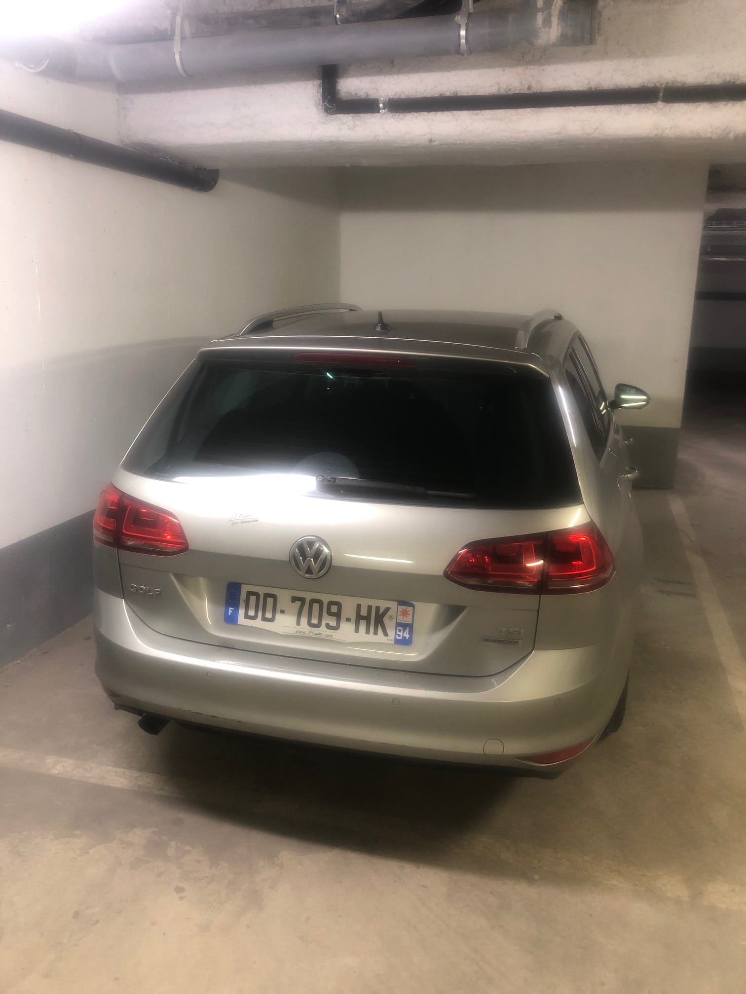 Volkswagen Golf SW 1.2 E85 avec GPS