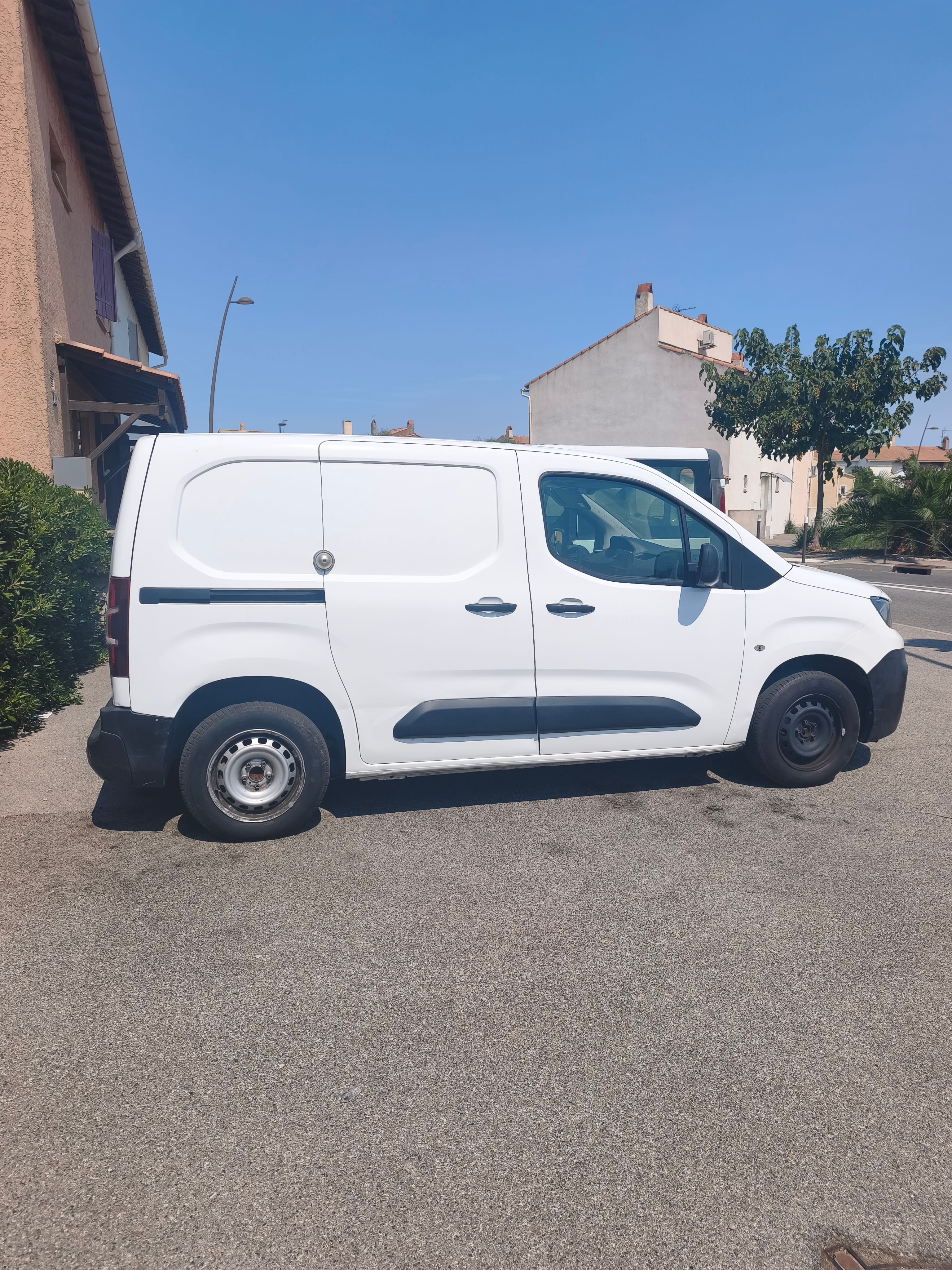 Peugeot Partner avec Climatisation