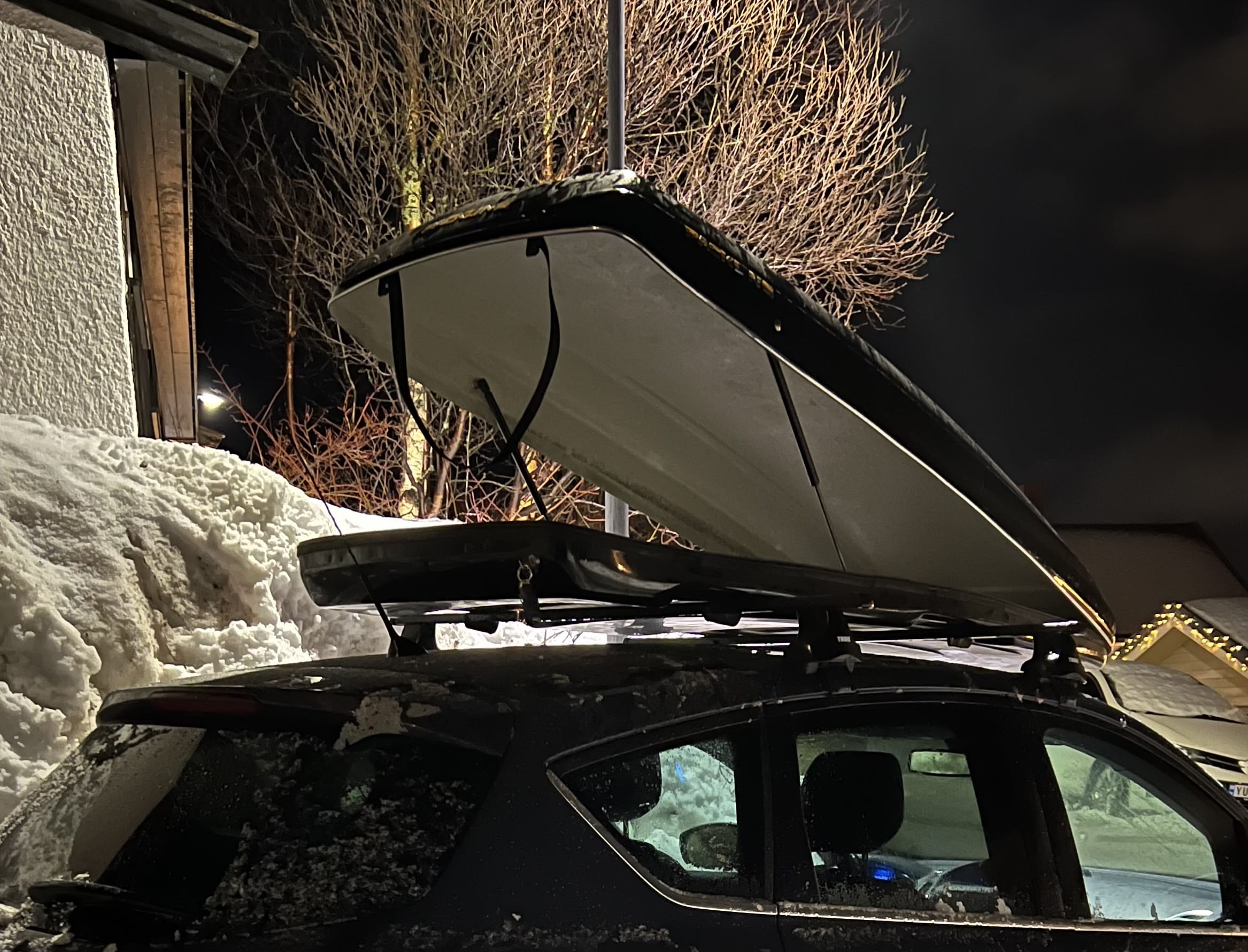 Ford C-Max avec Attelage