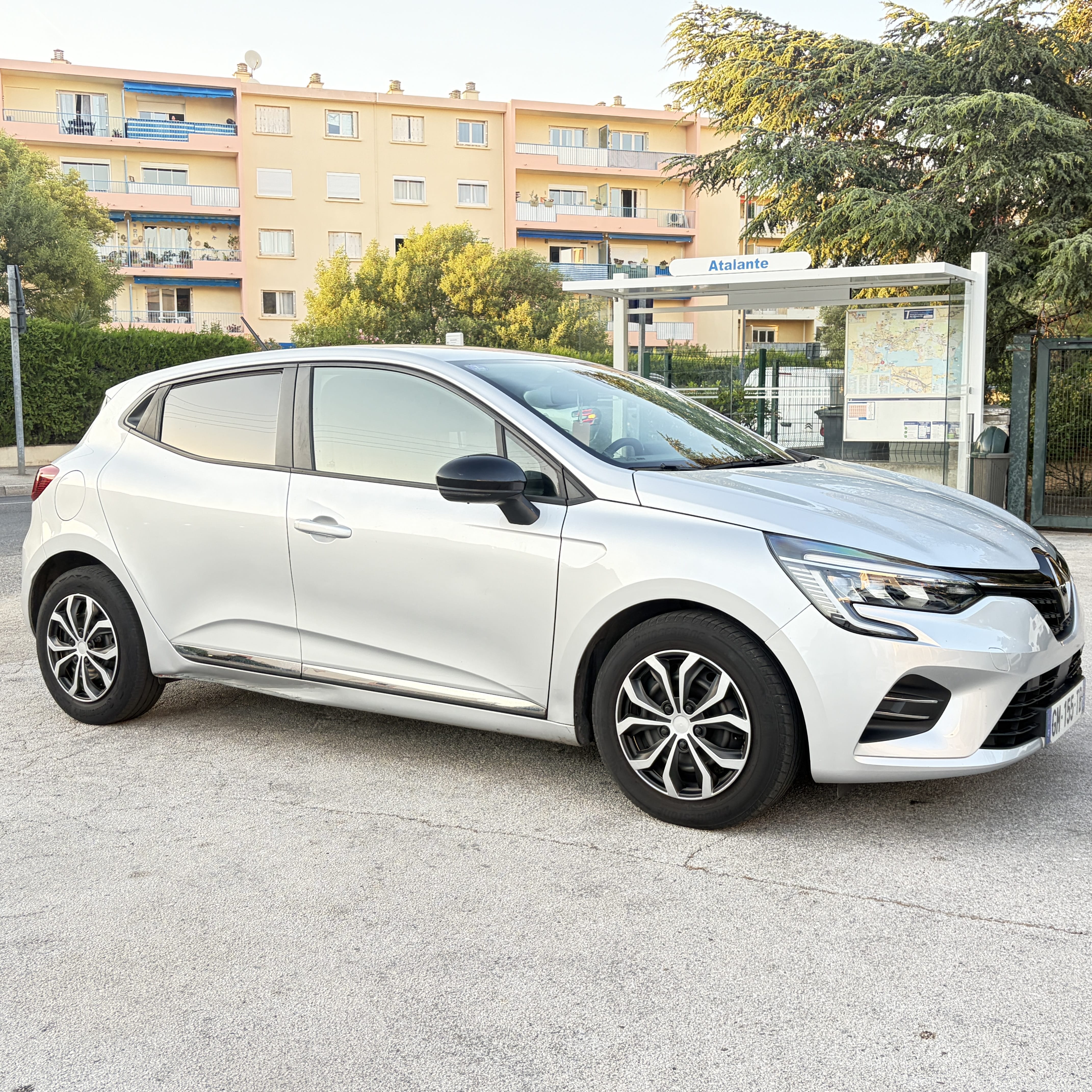 Renault Clio avec Apple CarPlay