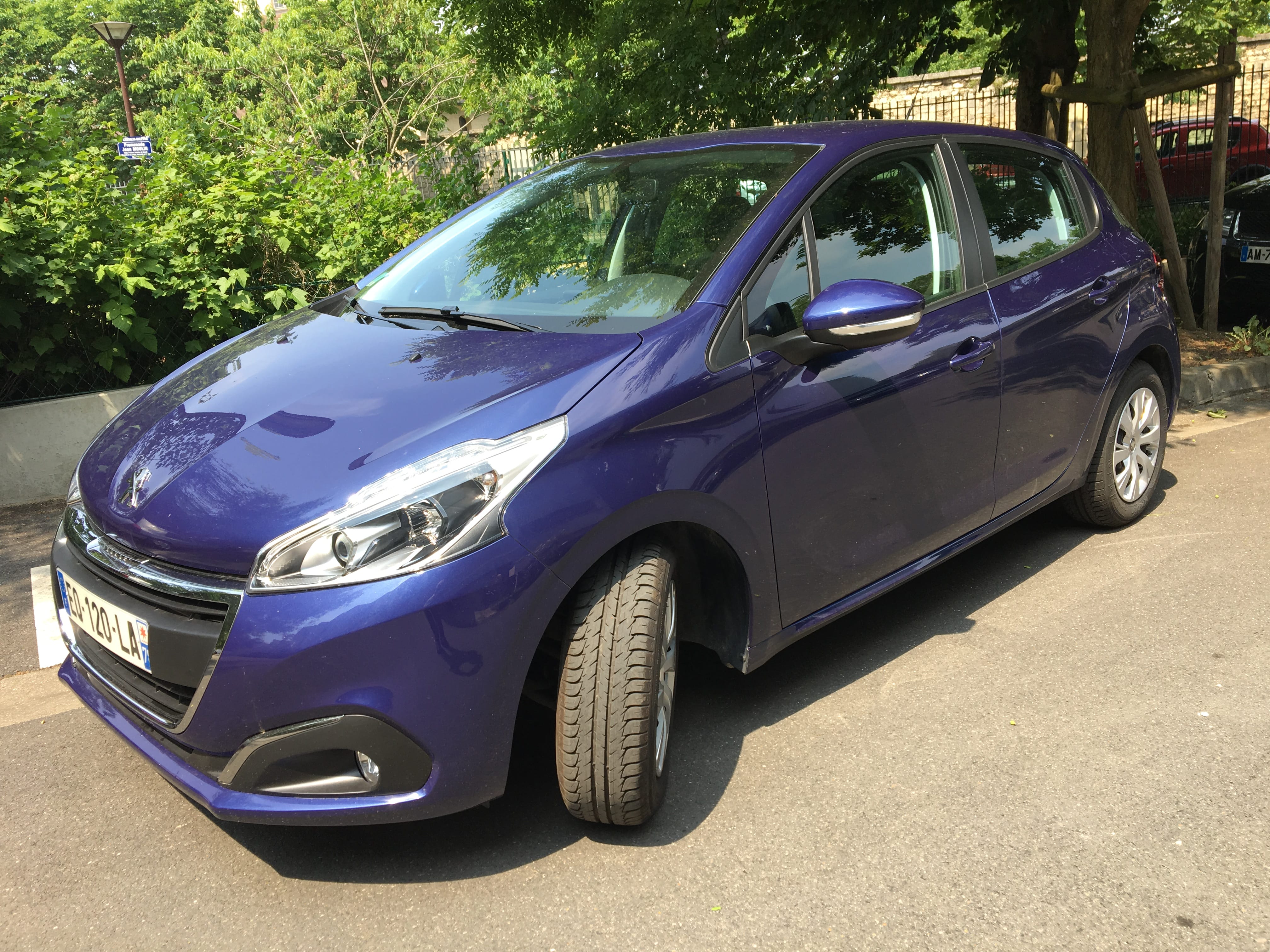 Peugeot 208 1,2 Pure Tech 82 Style - 2017 avec Climatisation