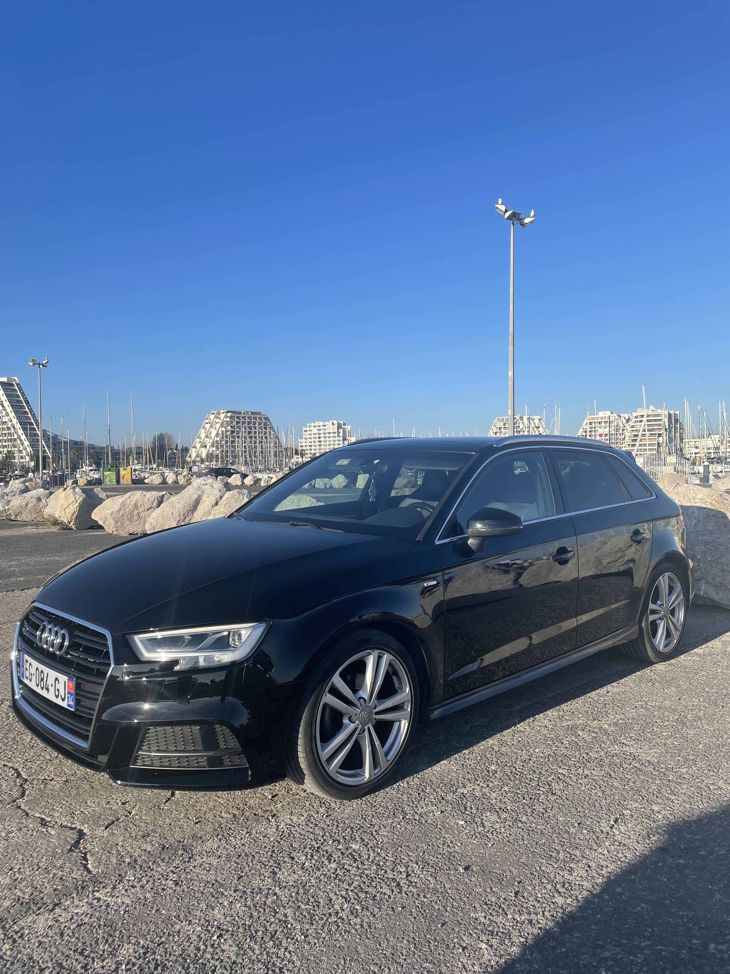 Audi A3 Sportback avec Climatisation
