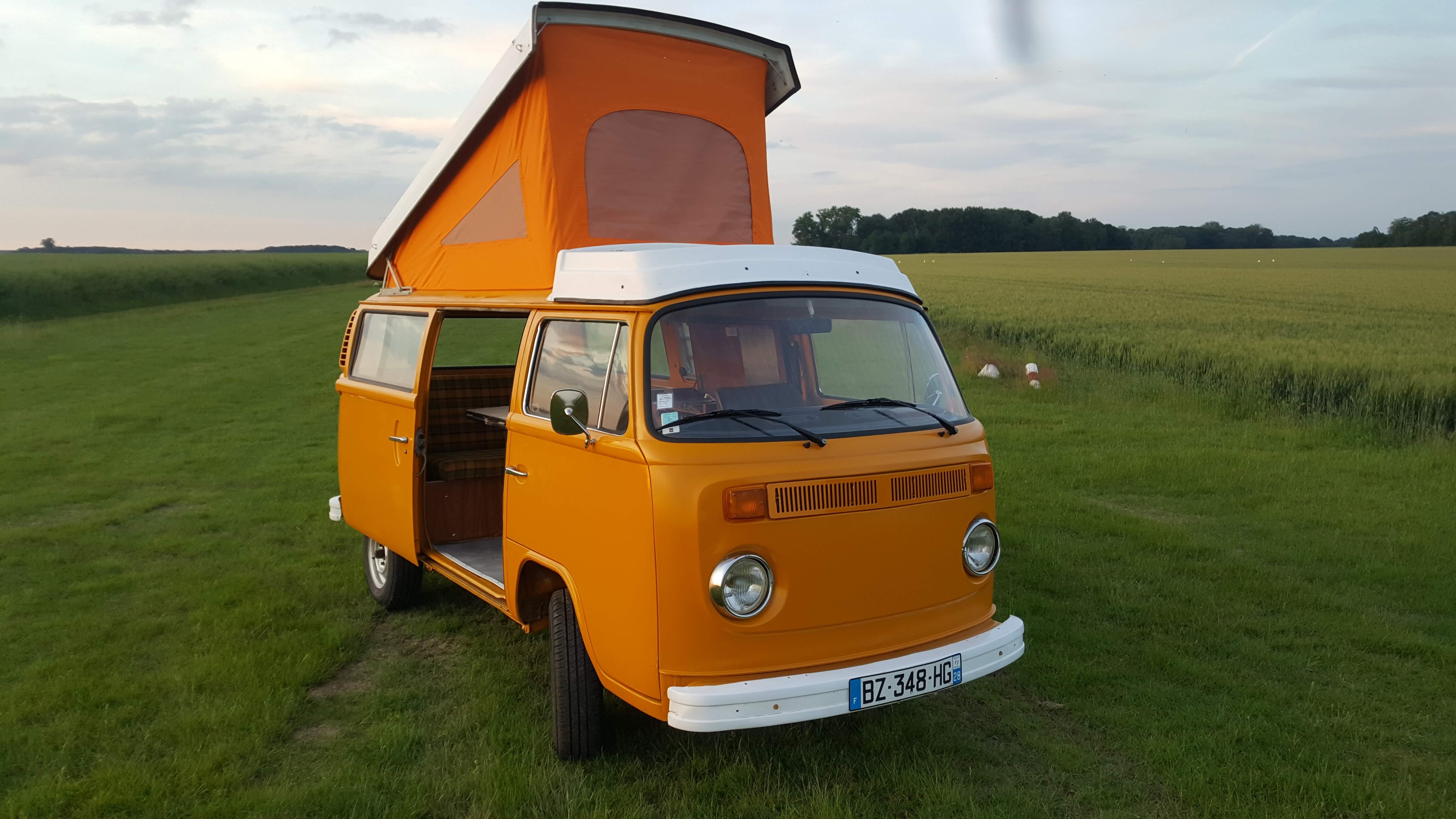 Volkswagen Combi Bay Windows