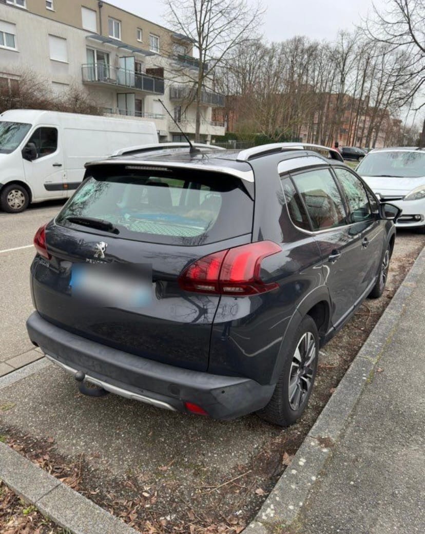 Peugeot 2008 avec Climatisation
