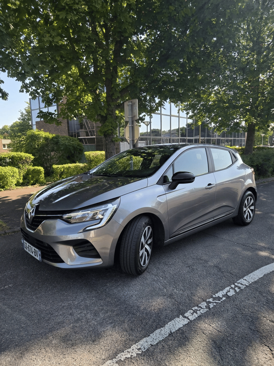 Renault Clio, 2023, Essence 95